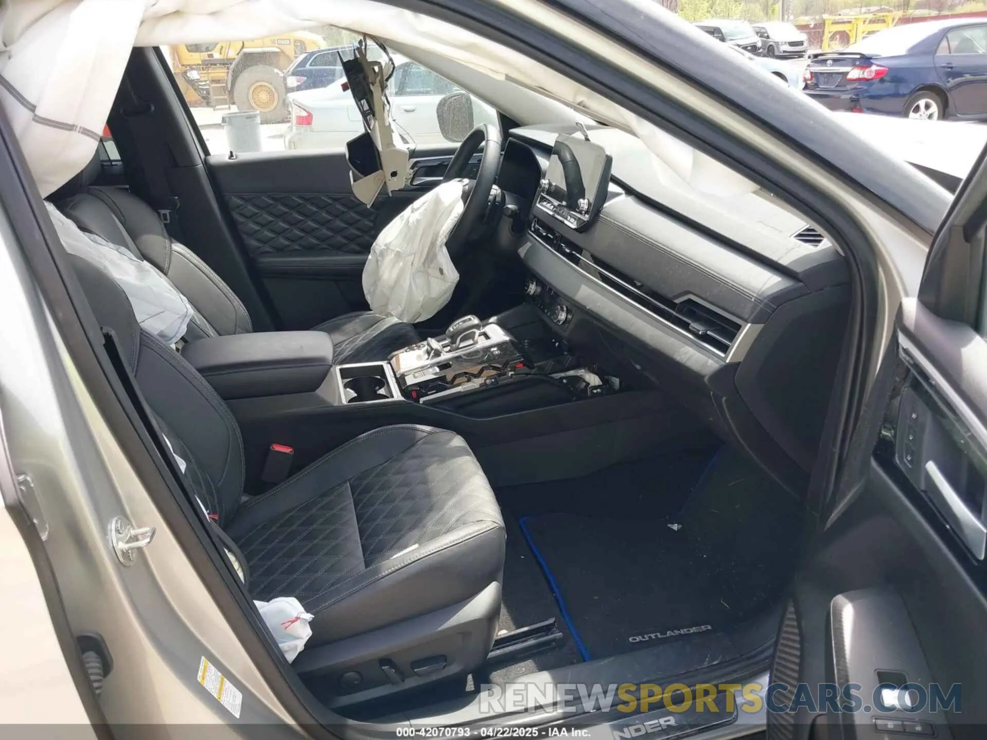 5 Фотография поврежденного автомобиля JA4T5VA90PZ029815 MITSUBISHI OUTLANDER PHEV 2023