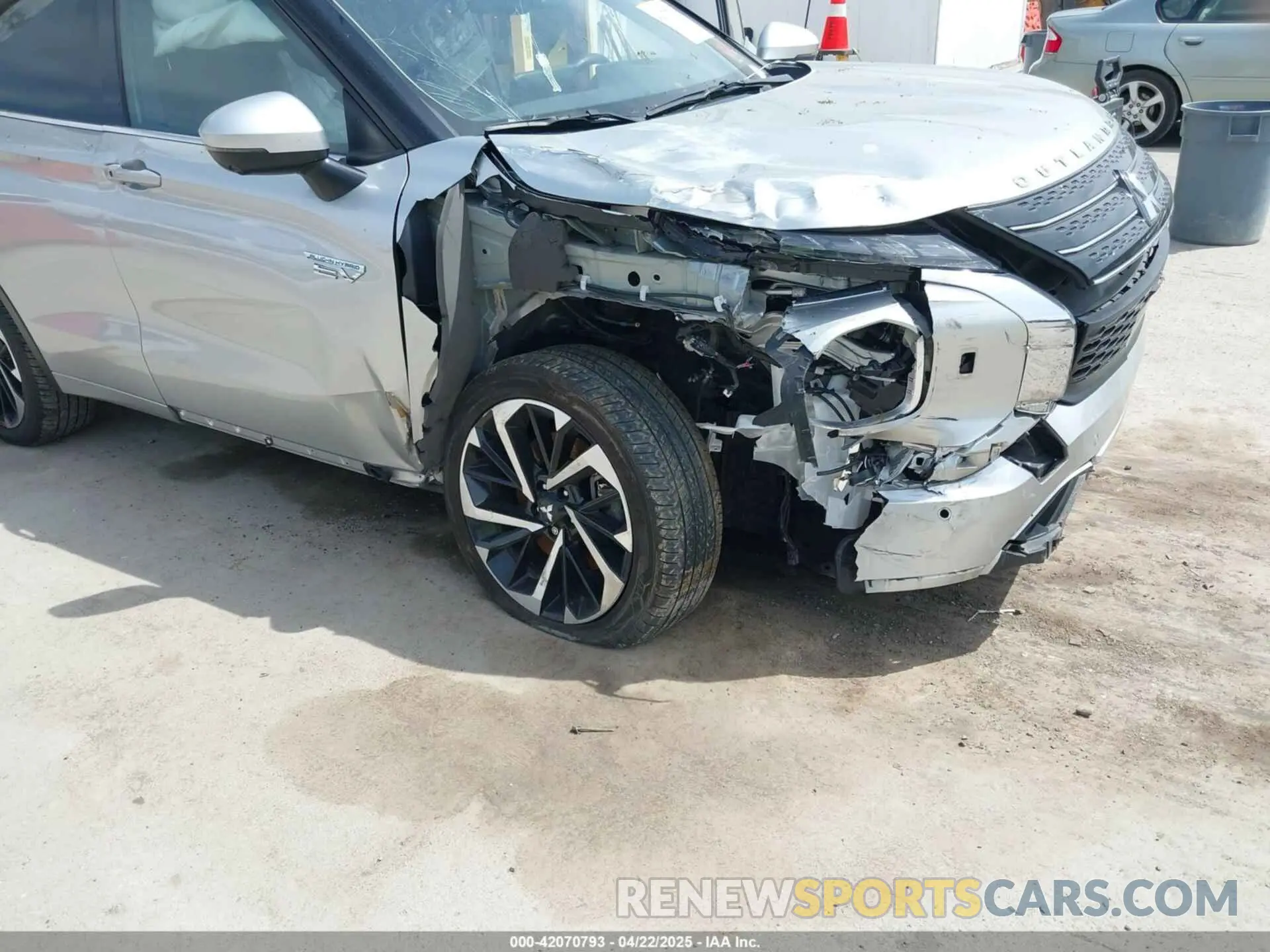 6 Фотография поврежденного автомобиля JA4T5VA90PZ029815 MITSUBISHI OUTLANDER PHEV 2023