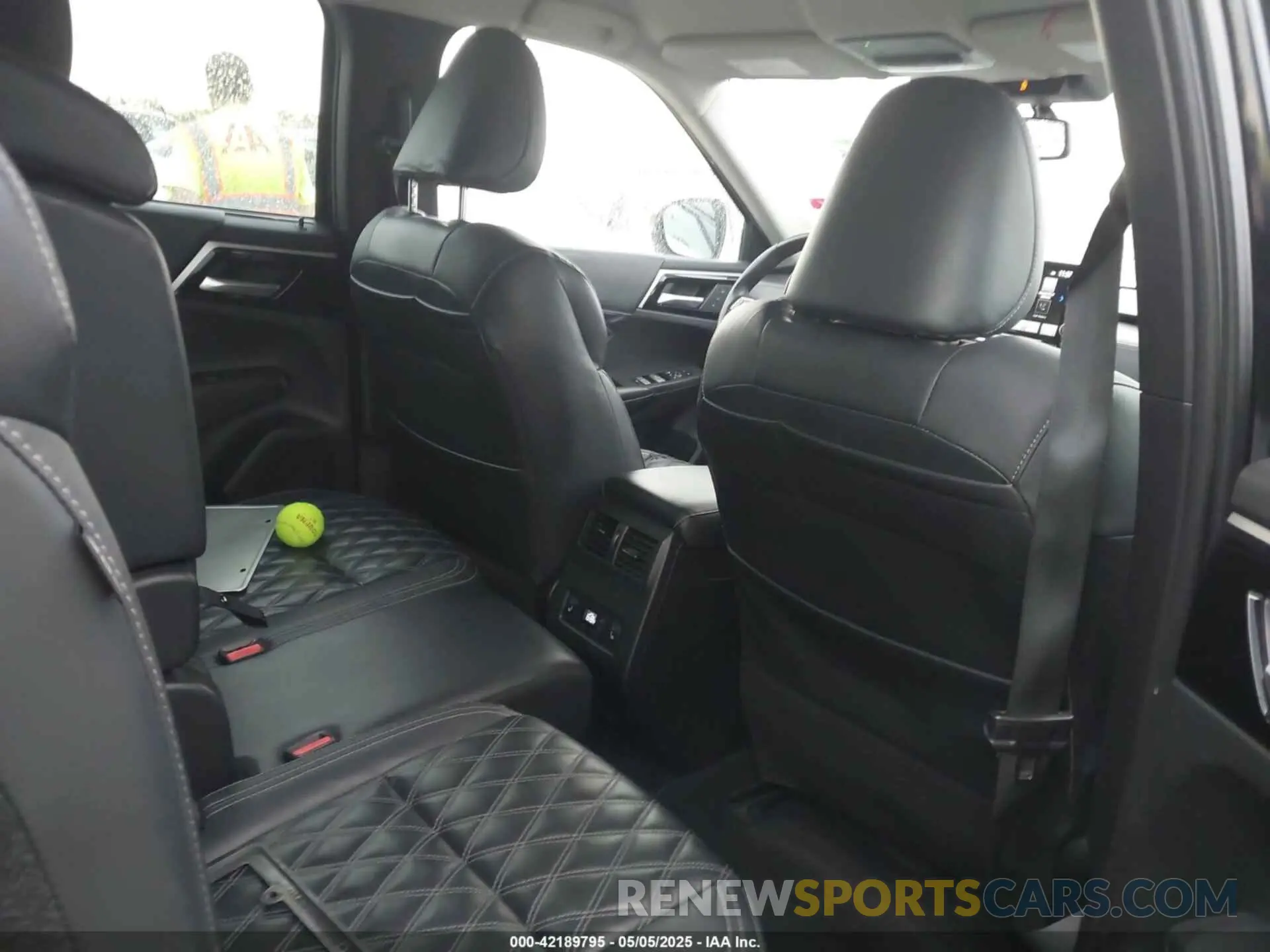 8 Photograph of a damaged car JA4T5VA92PZ046860 MITSUBISHI OUTLANDER PHEV 2023
