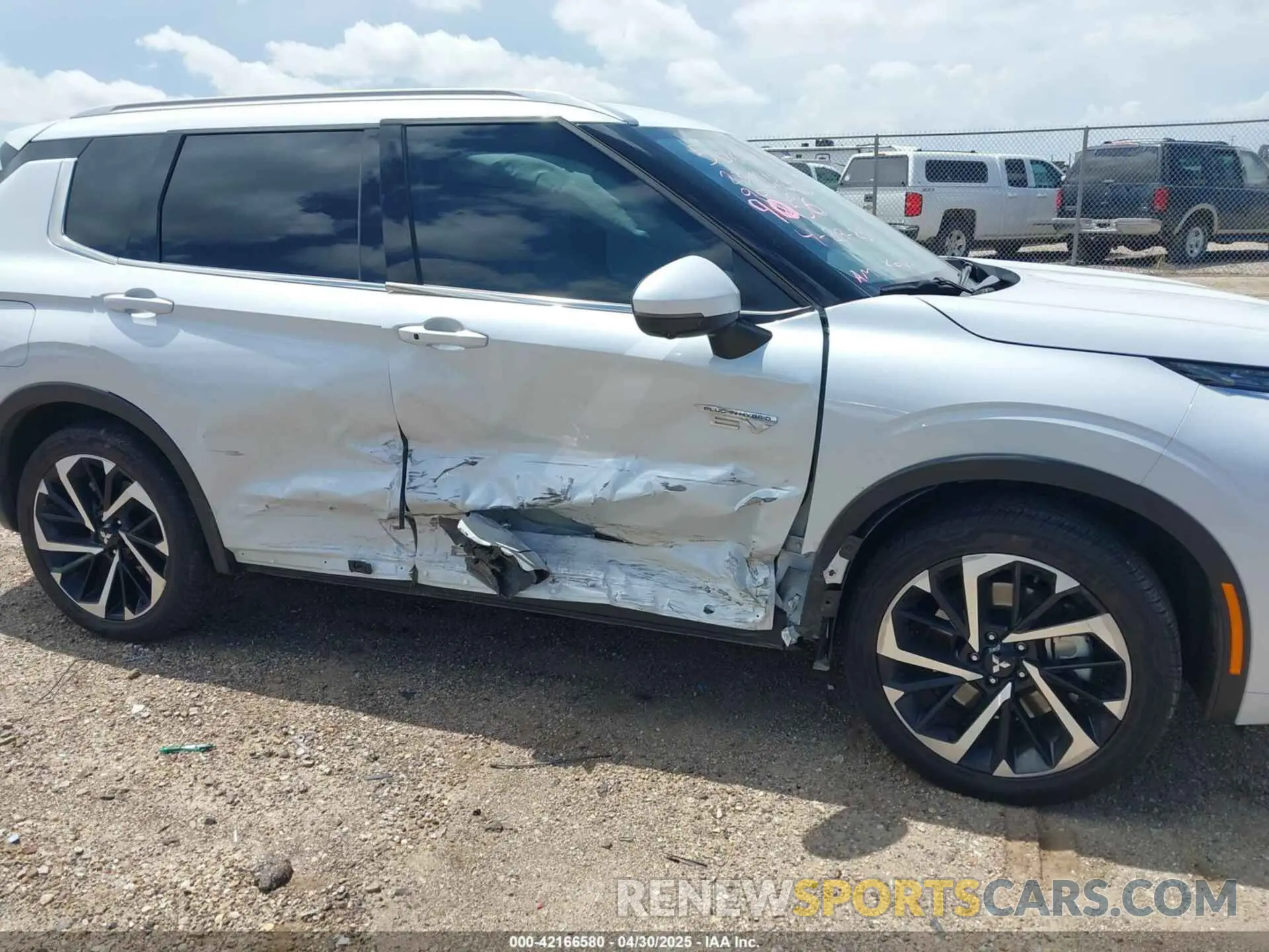 6 Фотография поврежденного автомобиля JA4T5VA94PZ029056 MITSUBISHI OUTLANDER PHEV 2023