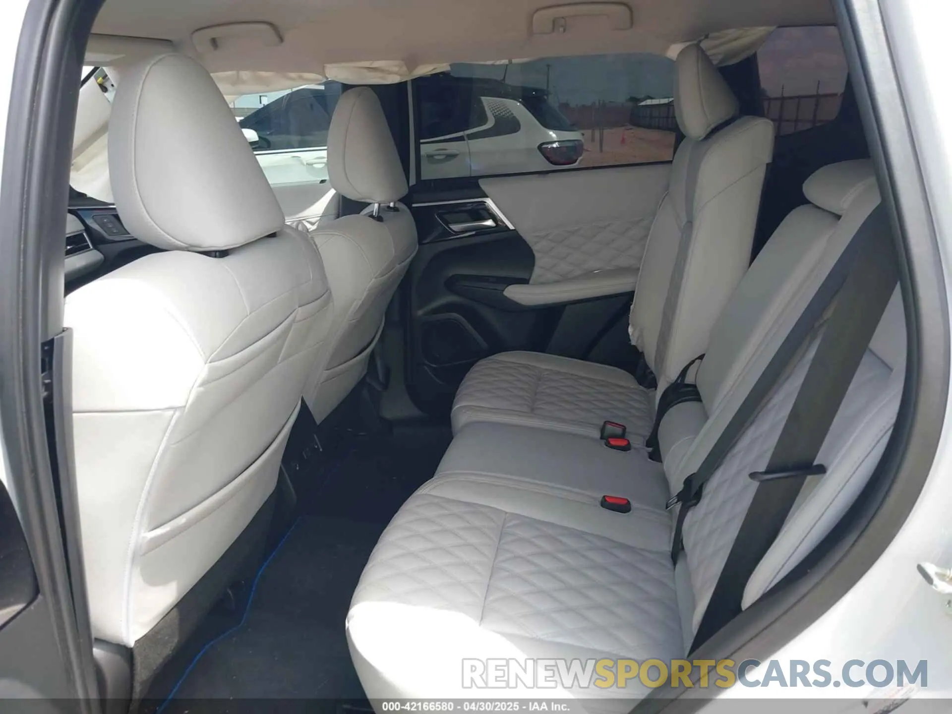 8 Фотография поврежденного автомобиля JA4T5VA94PZ029056 MITSUBISHI OUTLANDER PHEV 2023