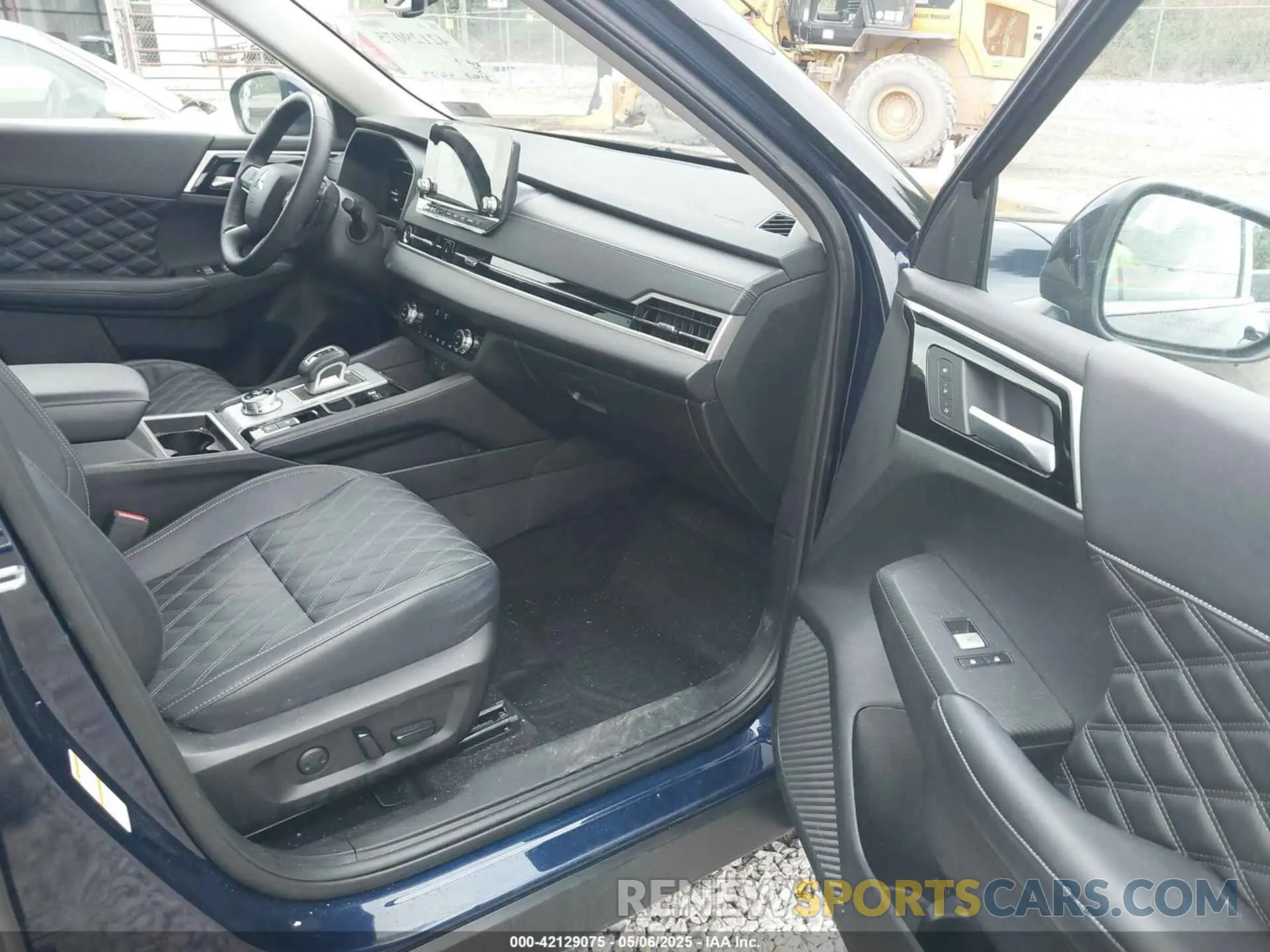 5 Фотография поврежденного автомобиля JA4T5VA95PZ035626 MITSUBISHI OUTLANDER PHEV 2023