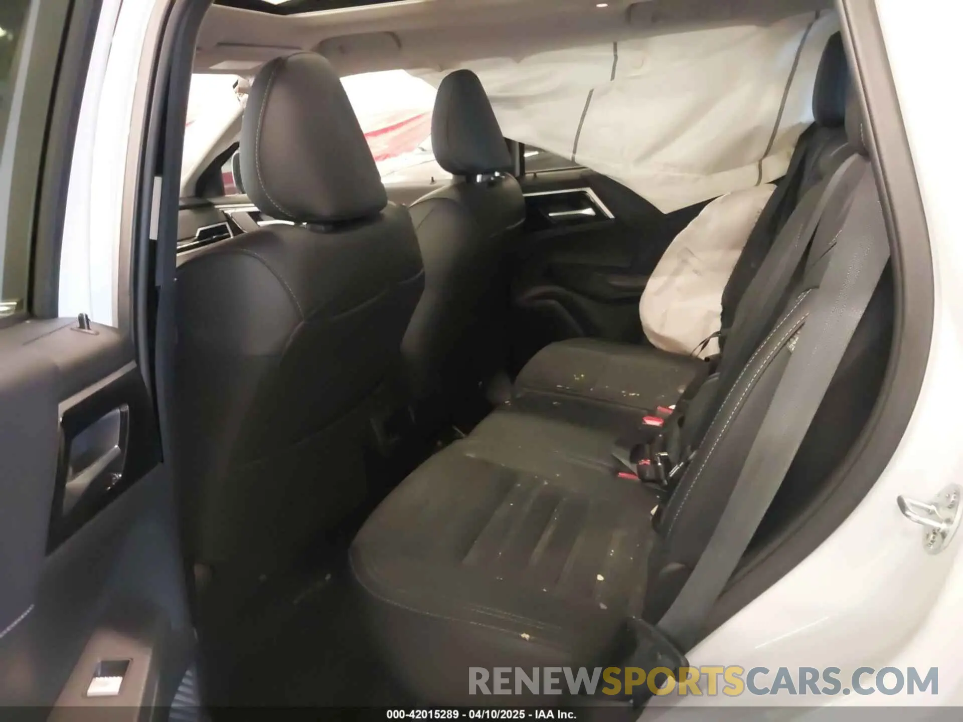 8 Фотография поврежденного автомобиля JA4T5VA97SZ001390 MITSUBISHI OUTLANDER PHEV 2025