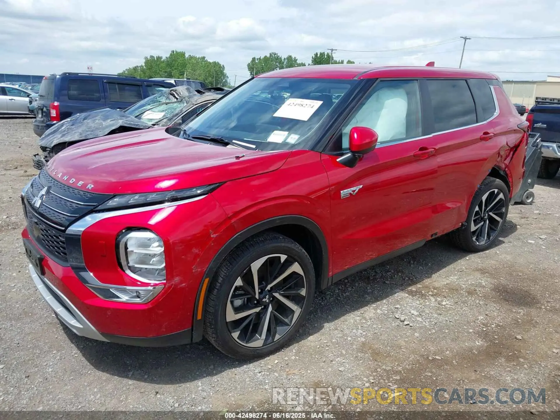2 Фотография поврежденного автомобиля JA4T5VA97SZ003933 MITSUBISHI OUTLANDER PHEV 2025