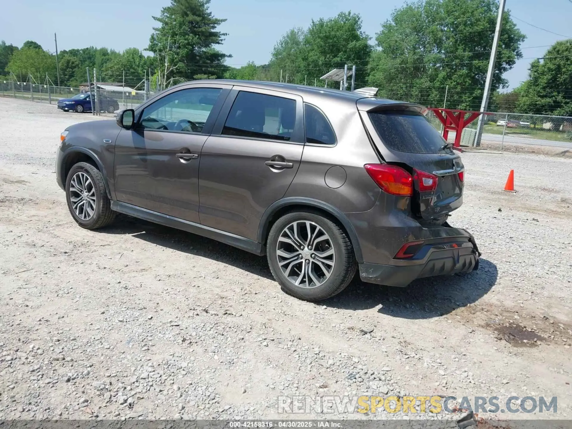 3 Photograph of a damaged car JA4AP3AU1KU028642 MITSUBISHI OUTLANDER SPORT 2019