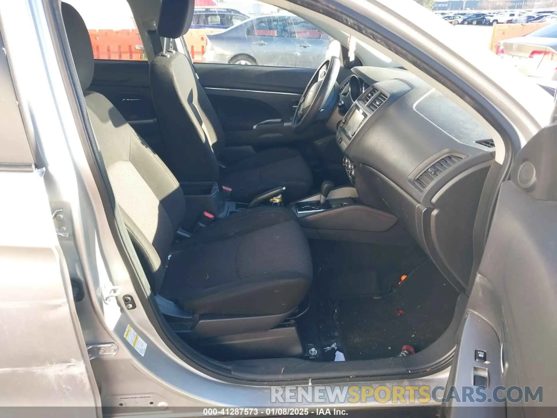 5 Photograph of a damaged car JA4AR3AU1KU007560 MITSUBISHI OUTLANDER SPORT 2019