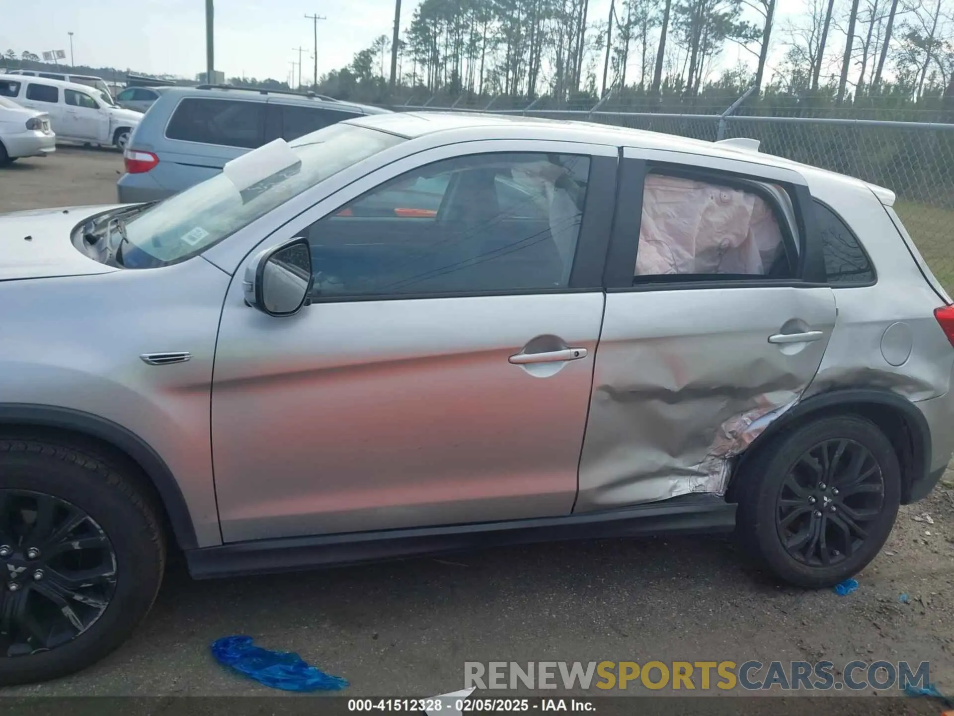 14 Photograph of a damaged car JA4AR3AU2KU022598 MITSUBISHI OUTLANDER SPORT 2019
