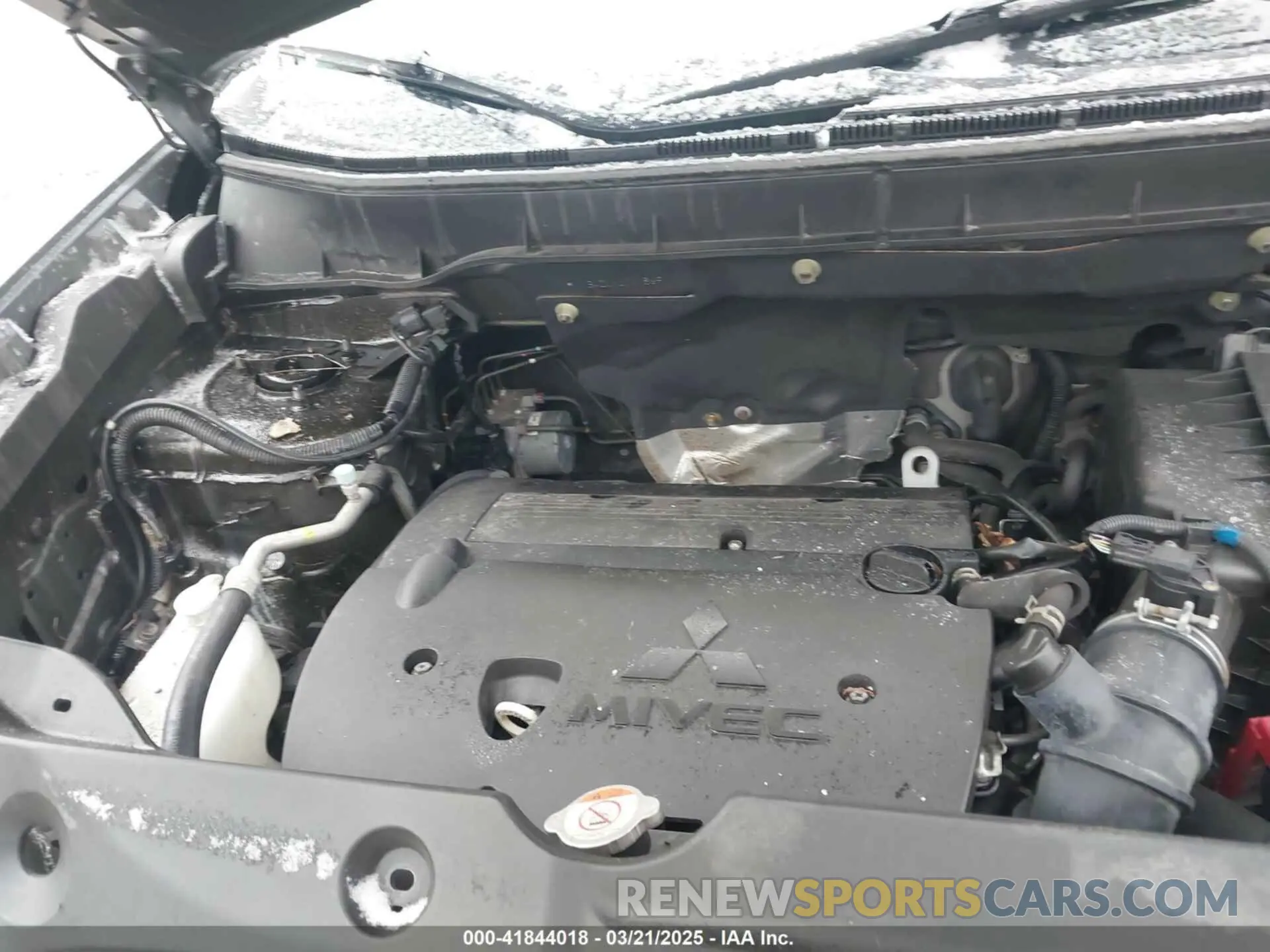 10 Photograph of a damaged car JA4AR3AU3KU001369 MITSUBISHI OUTLANDER SPORT 2019