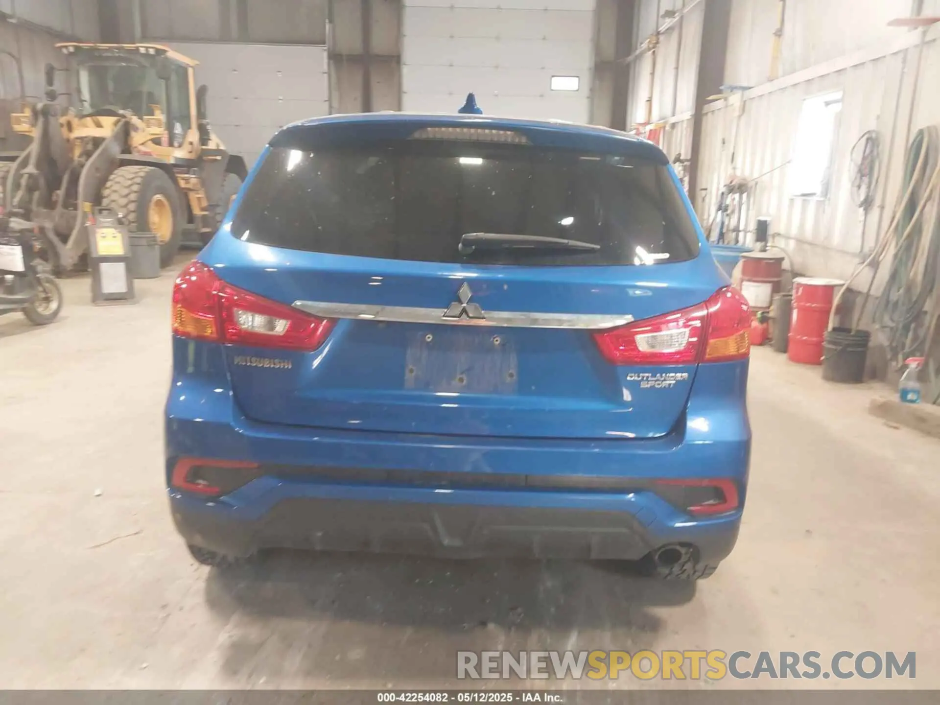 17 Photograph of a damaged car JA4AR3AU6KU033202 MITSUBISHI OUTLANDER SPORT 2019