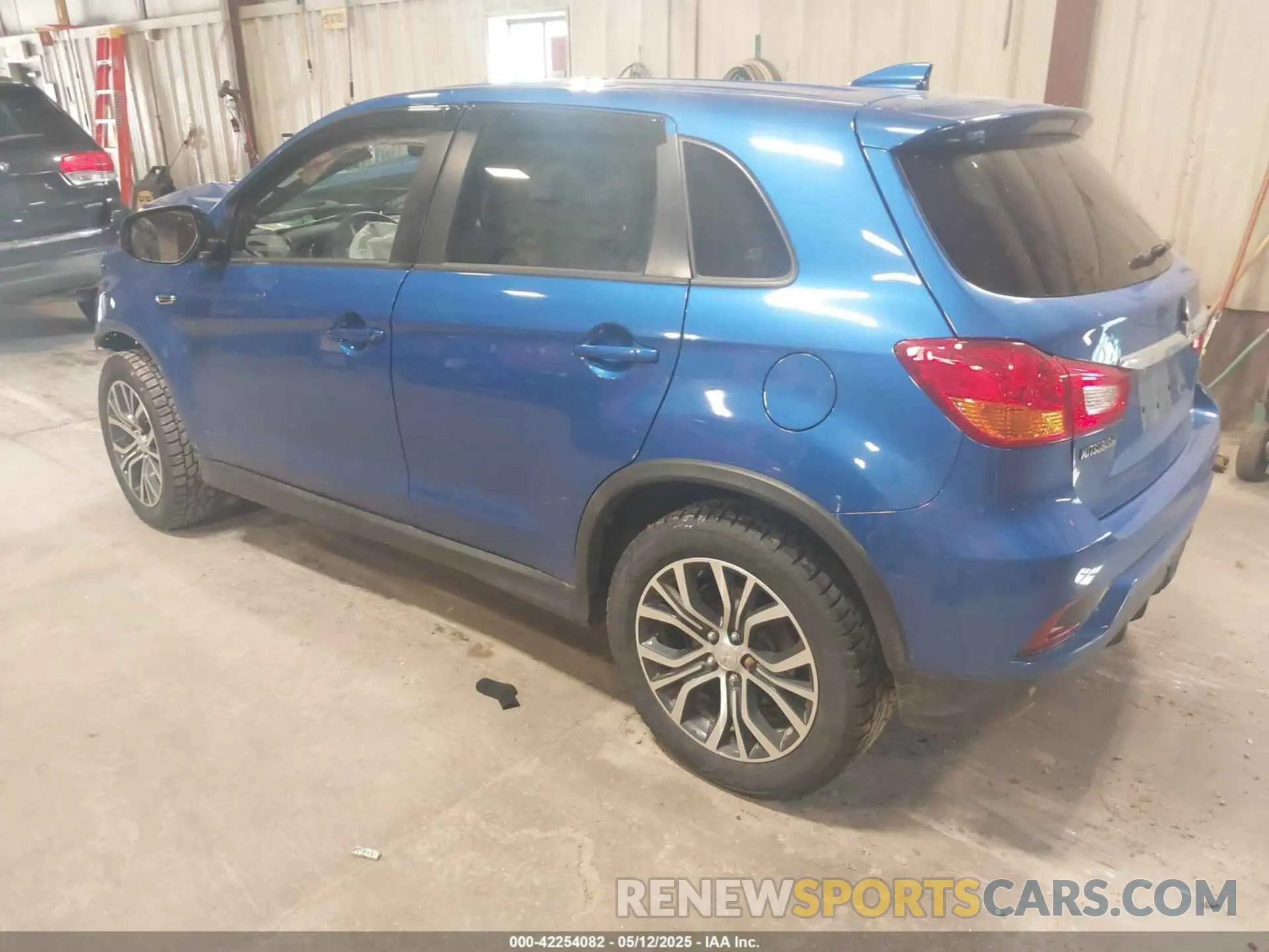 3 Photograph of a damaged car JA4AR3AU6KU033202 MITSUBISHI OUTLANDER SPORT 2019