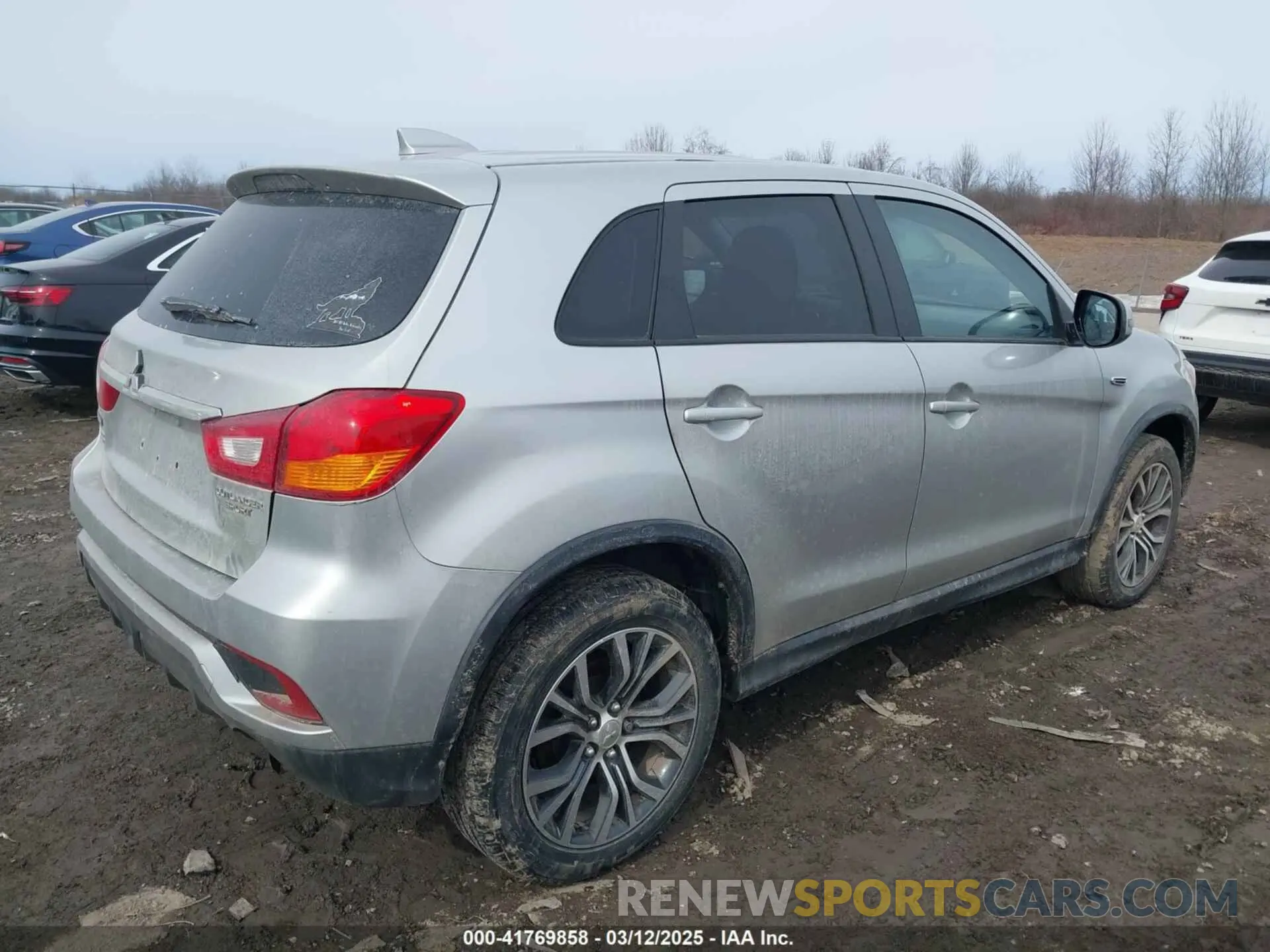 4 Photograph of a damaged car JA4AR3AU7KU024461 MITSUBISHI OUTLANDER SPORT 2019