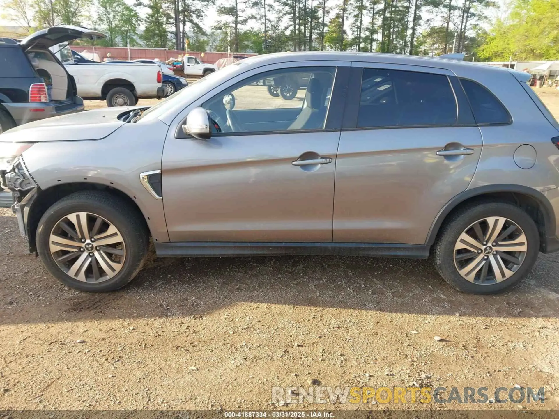 15 Photograph of a damaged car JA4AP4AU0LU026548 MITSUBISHI OUTLANDER SPORT 2020