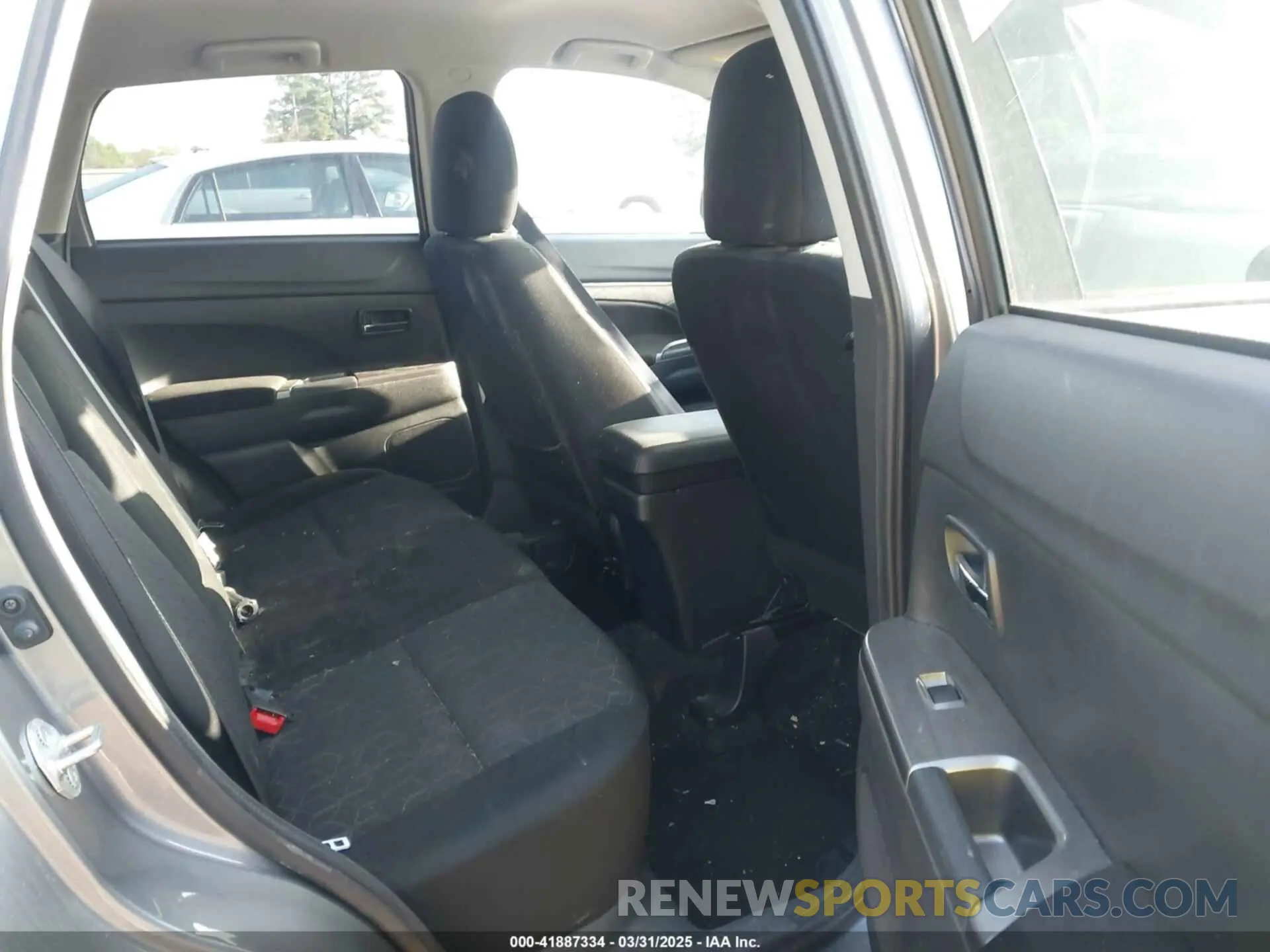 8 Photograph of a damaged car JA4AP4AU0LU026548 MITSUBISHI OUTLANDER SPORT 2020