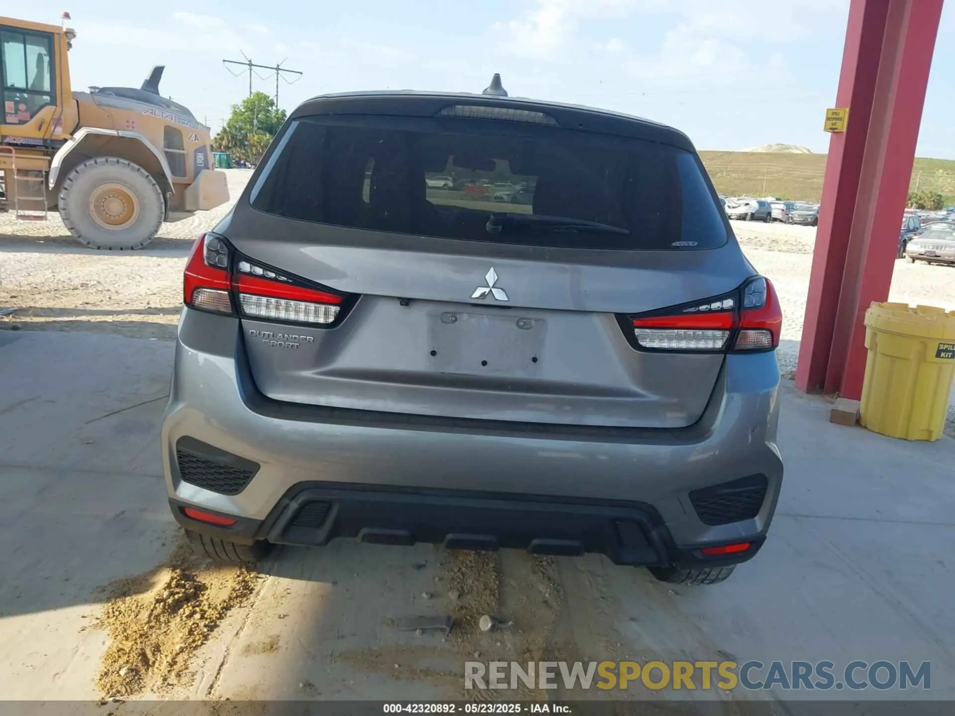 17 Photograph of a damaged car JA4AR3AU0LU013786 MITSUBISHI OUTLANDER SPORT 2020