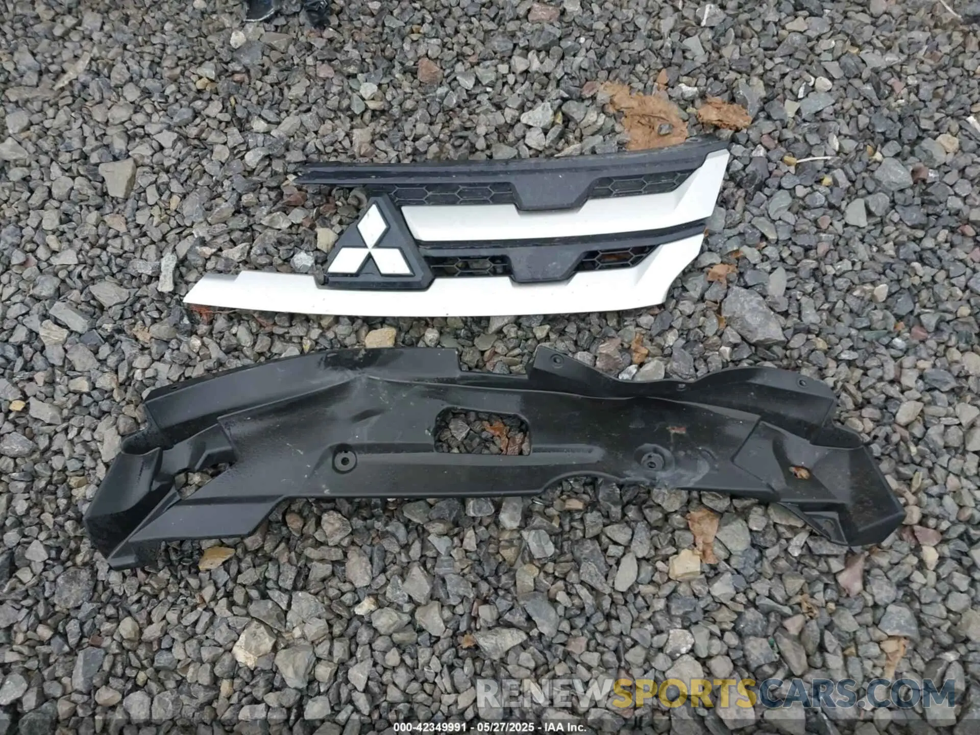 12 Фотография поврежденного автомобиля JA4AR3AU1LU007804 MITSUBISHI OUTLANDER SPORT 2020