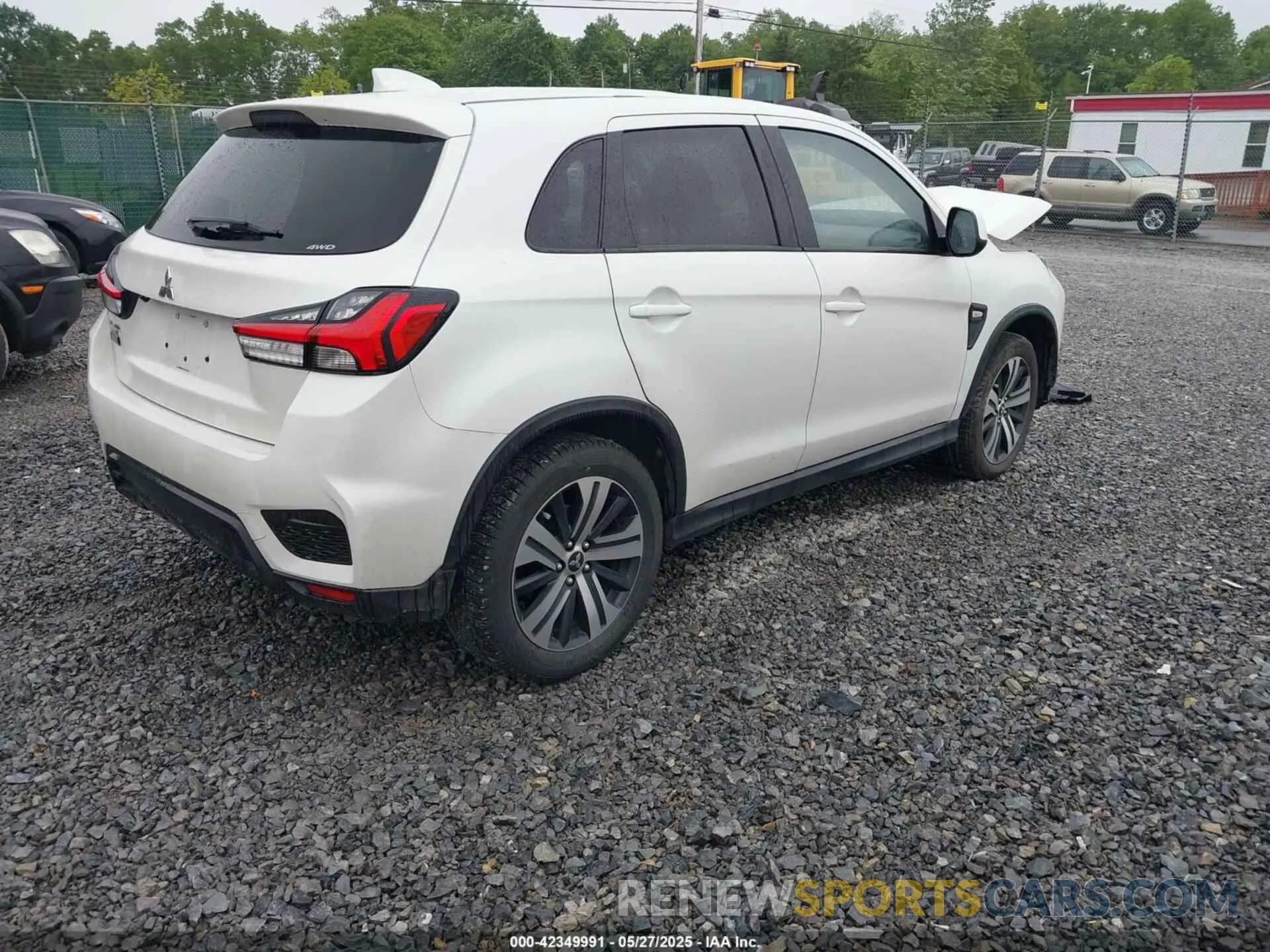 4 Фотография поврежденного автомобиля JA4AR3AU1LU007804 MITSUBISHI OUTLANDER SPORT 2020