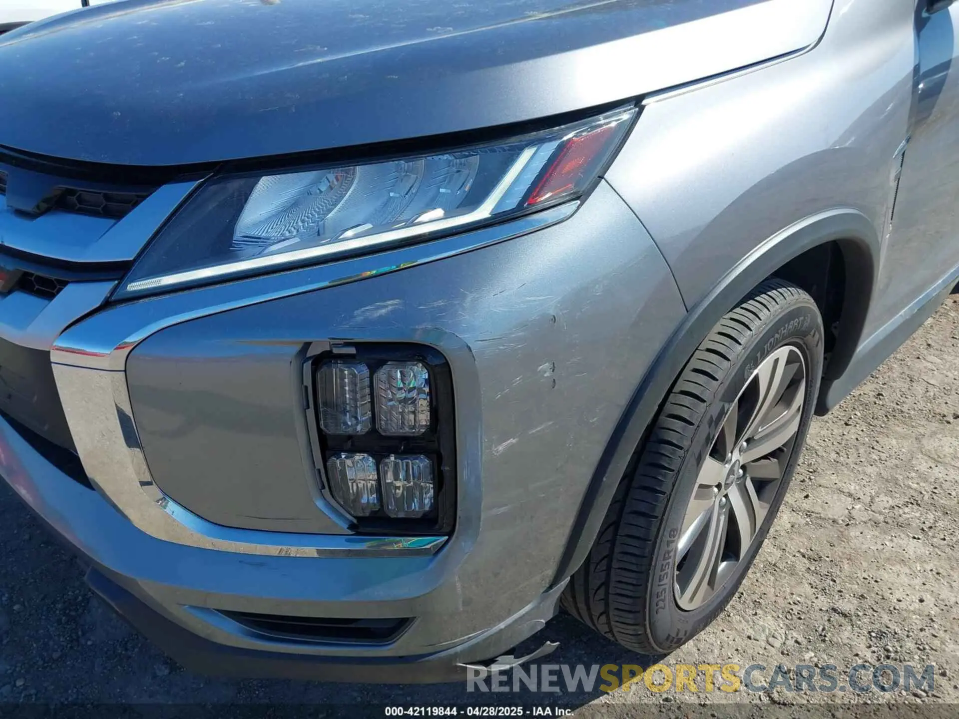 6 Photograph of a damaged car JA4AR3AU6LU023903 MITSUBISHI OUTLANDER SPORT 2020