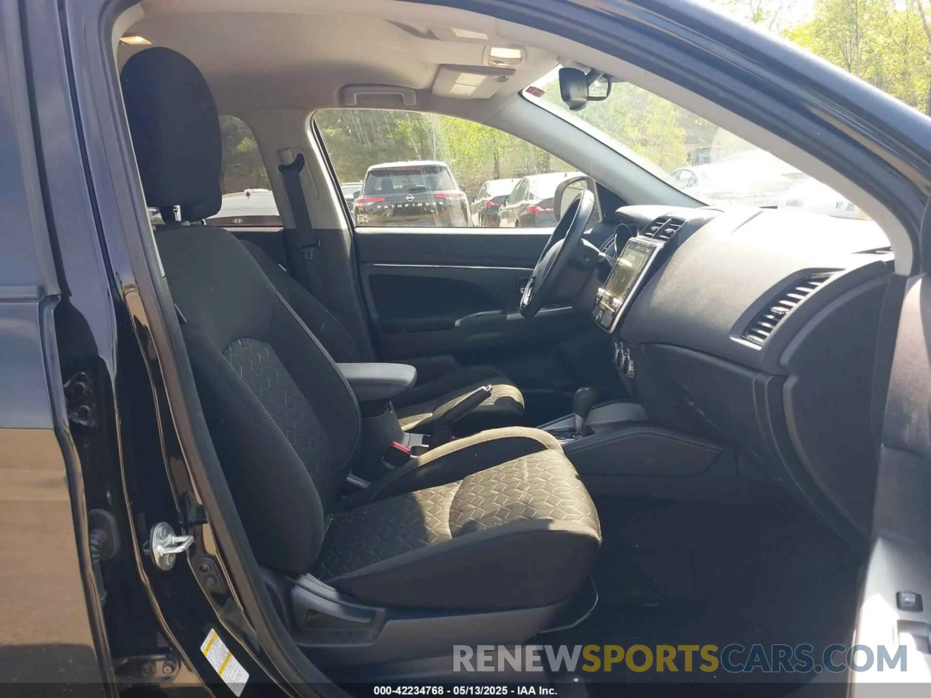 5 Photograph of a damaged car JA4AR3AU7LU014515 MITSUBISHI OUTLANDER SPORT 2020