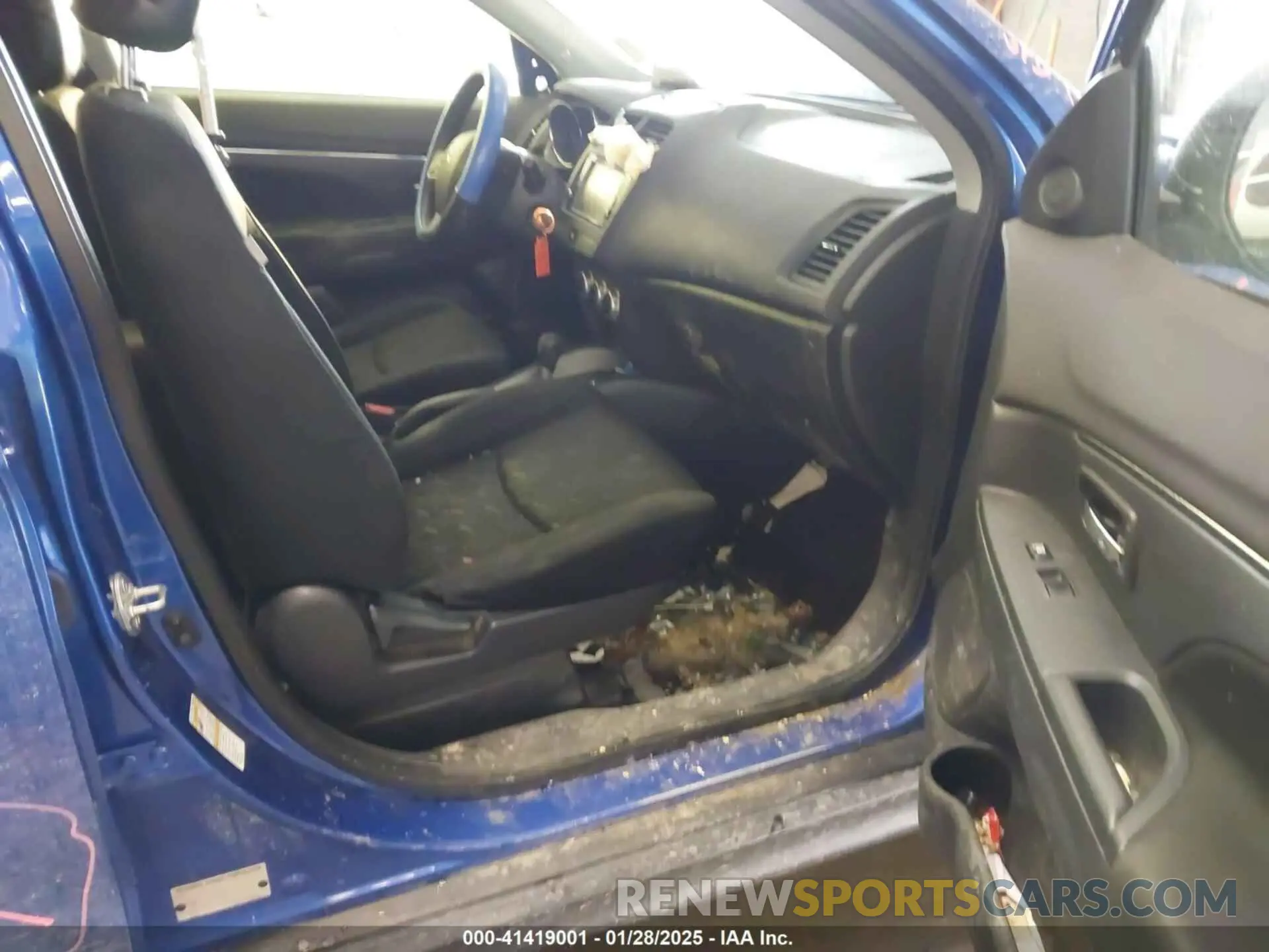 5 Photograph of a damaged car JA4AR3AU8LU002485 MITSUBISHI OUTLANDER SPORT 2020