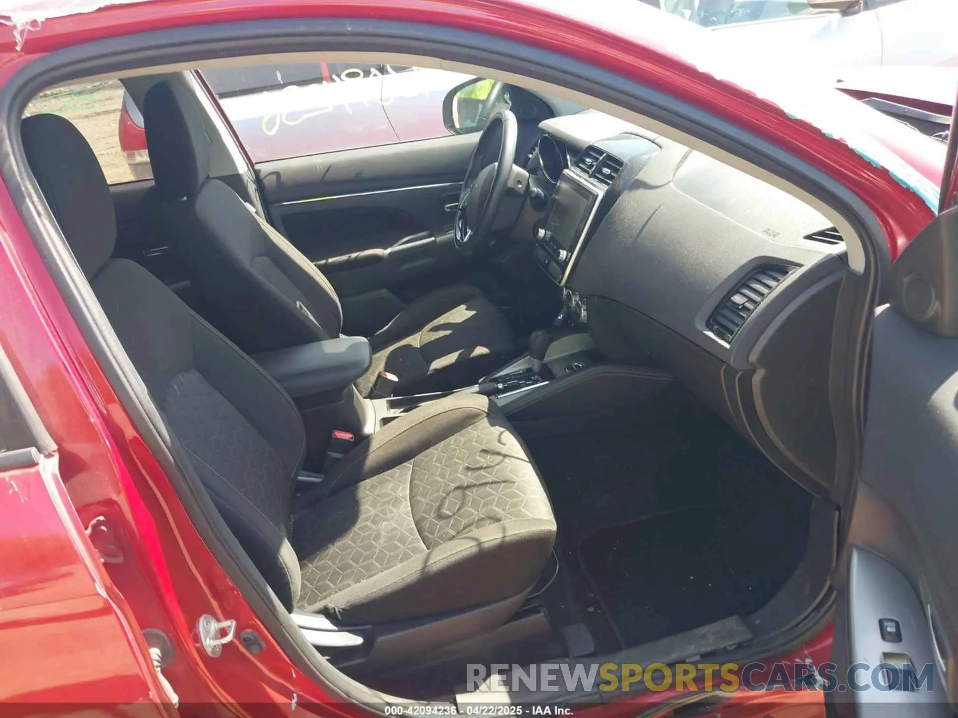 5 Photograph of a damaged car JA4AR3AUXLU018509 MITSUBISHI OUTLANDER SPORT 2020