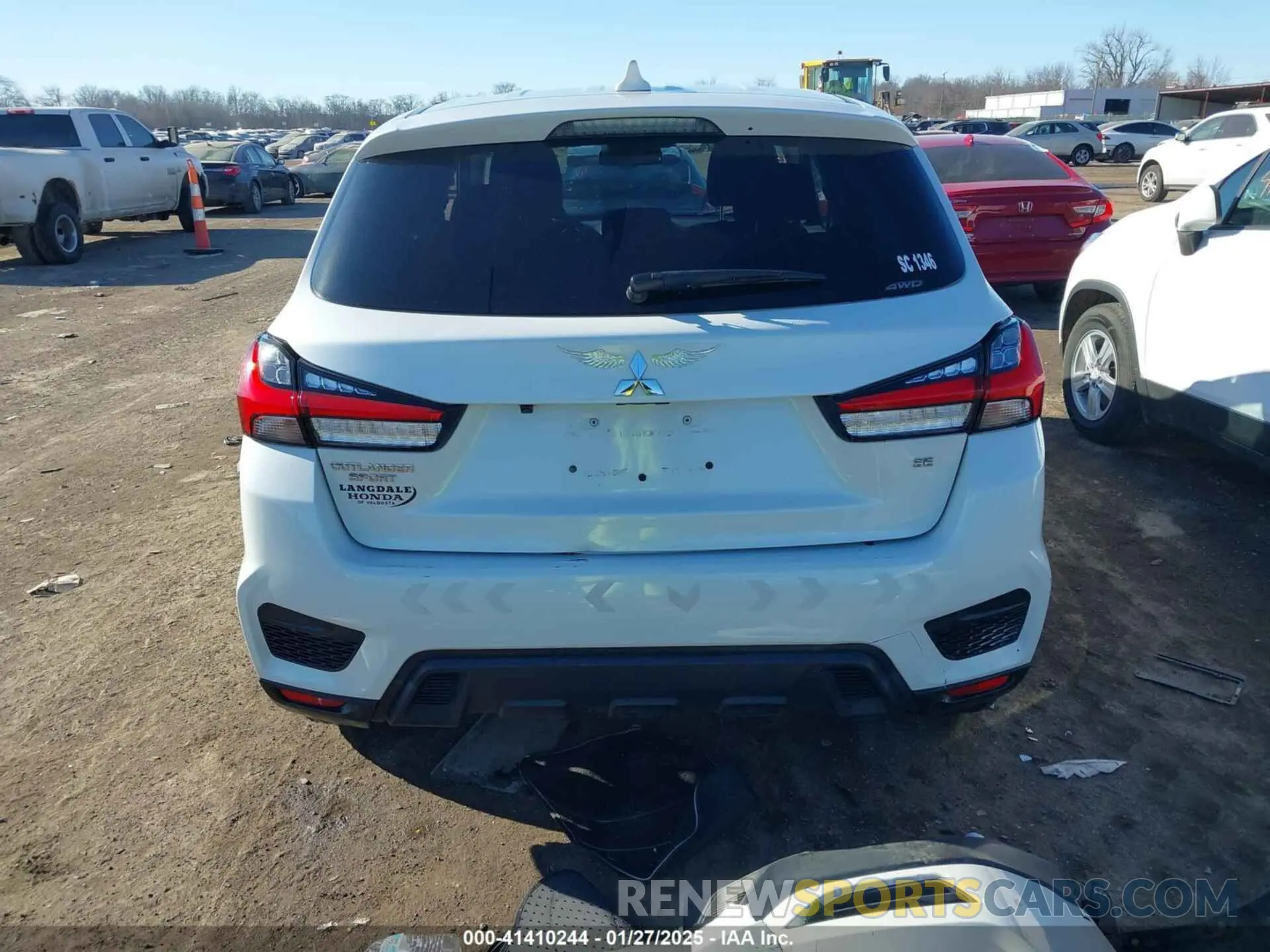 17 Photograph of a damaged car JA4AR3AUXLU020549 MITSUBISHI OUTLANDER SPORT 2020