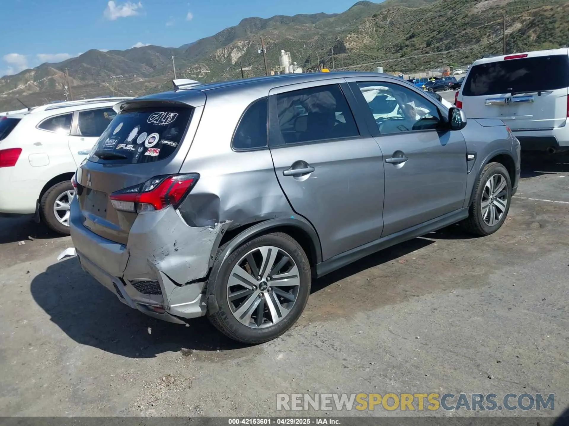 4 Фотография поврежденного автомобиля JA4APUAU3MU002584 MITSUBISHI OUTLANDER SPORT 2021