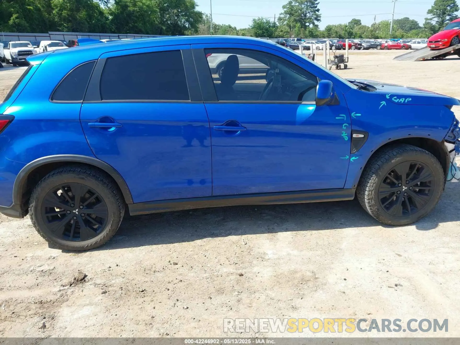 14 Photograph of a damaged car JA4APUAU9MU023925 MITSUBISHI OUTLANDER SPORT 2021