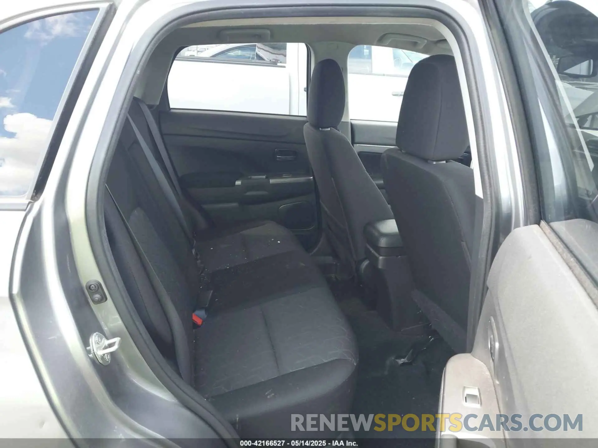8 Photograph of a damaged car JA4APVAUXMU018576 MITSUBISHI OUTLANDER SPORT 2021
