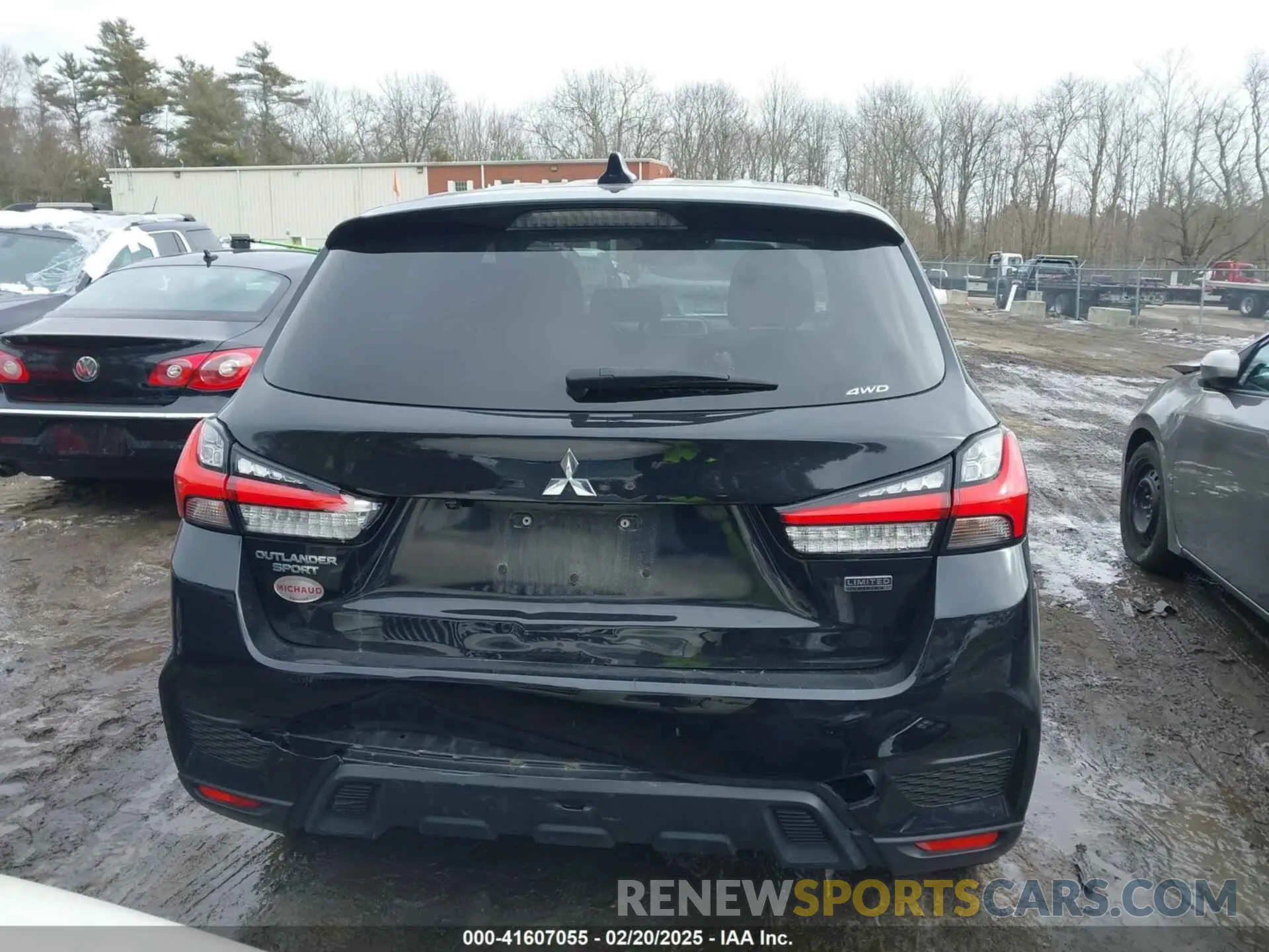 17 Фотография поврежденного автомобиля JA4ARUAU9MU003068 MITSUBISHI OUTLANDER SPORT 2021