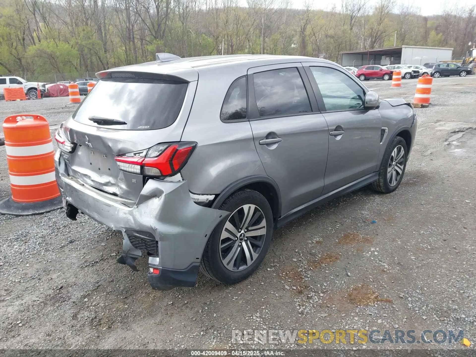 4 Photograph of a damaged car JA4ARUAU9MU018685 MITSUBISHI OUTLANDER SPORT 2021