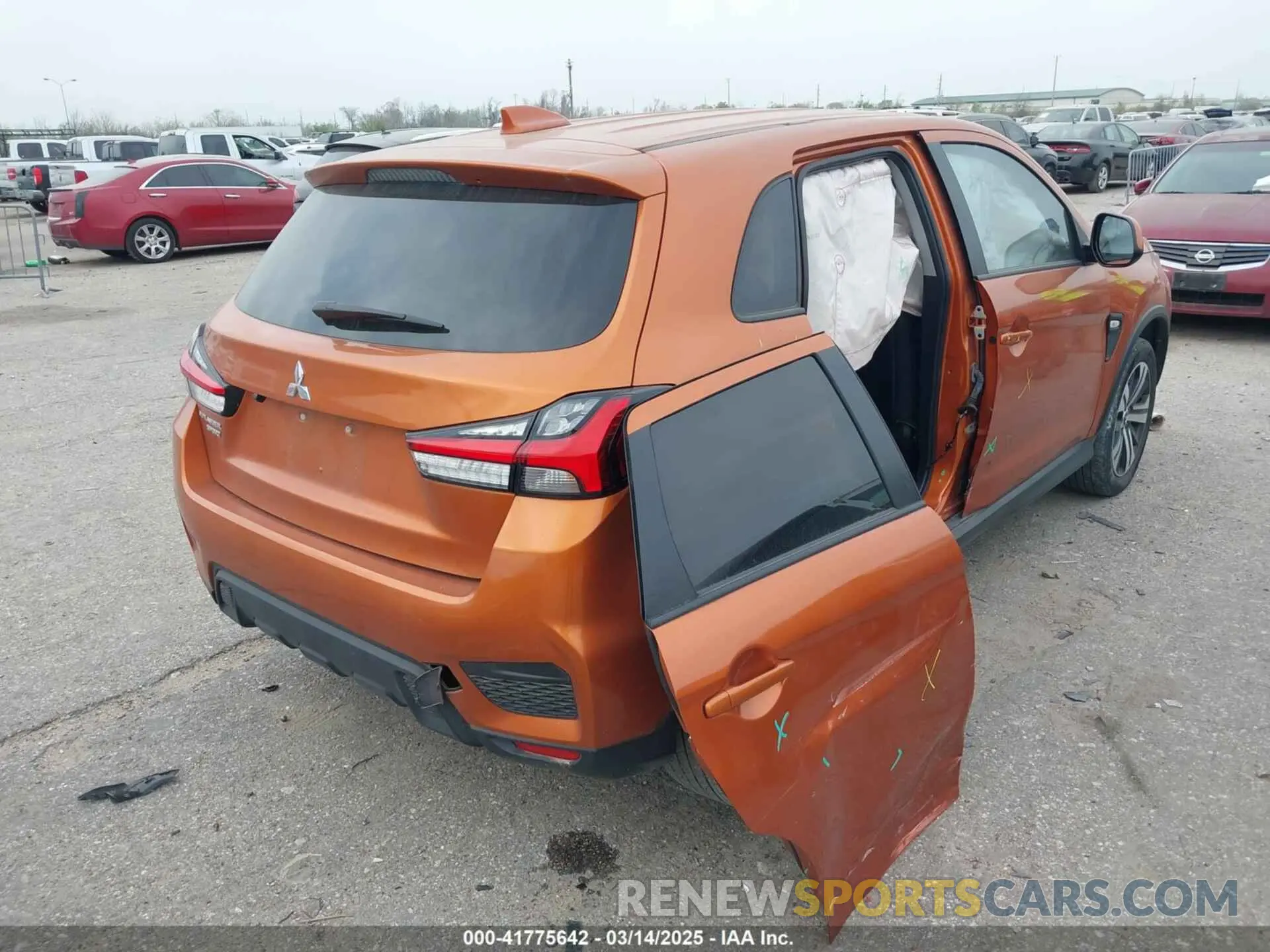 4 Photograph of a damaged car JA4APUAU1NU010474 MITSUBISHI OUTLANDER SPORT 2022