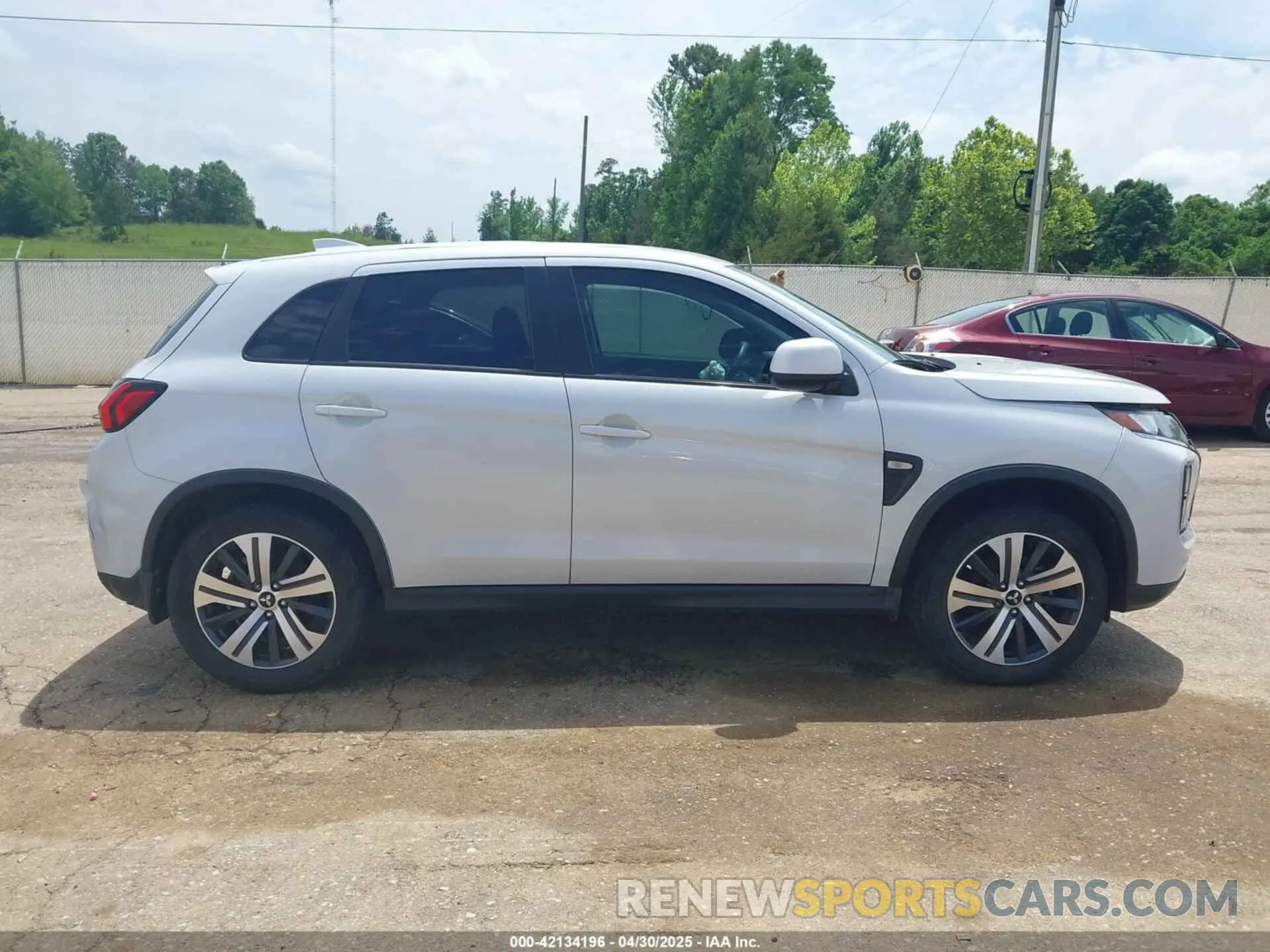 13 Photograph of a damaged car JA4APUAU3NU003722 MITSUBISHI OUTLANDER SPORT 2022