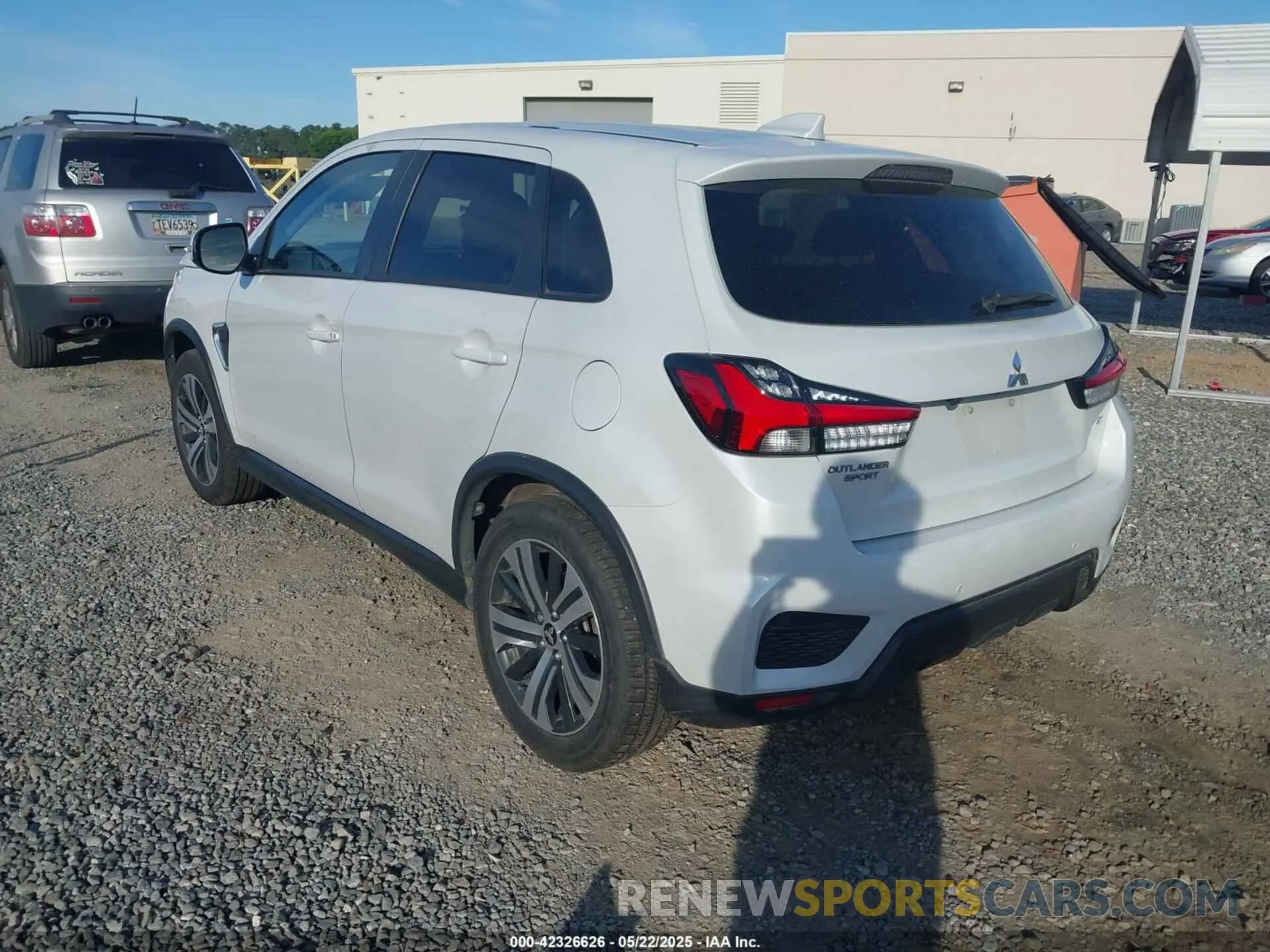3 Photograph of a damaged car JA4APVAU2NU011803 MITSUBISHI OUTLANDER SPORT 2022