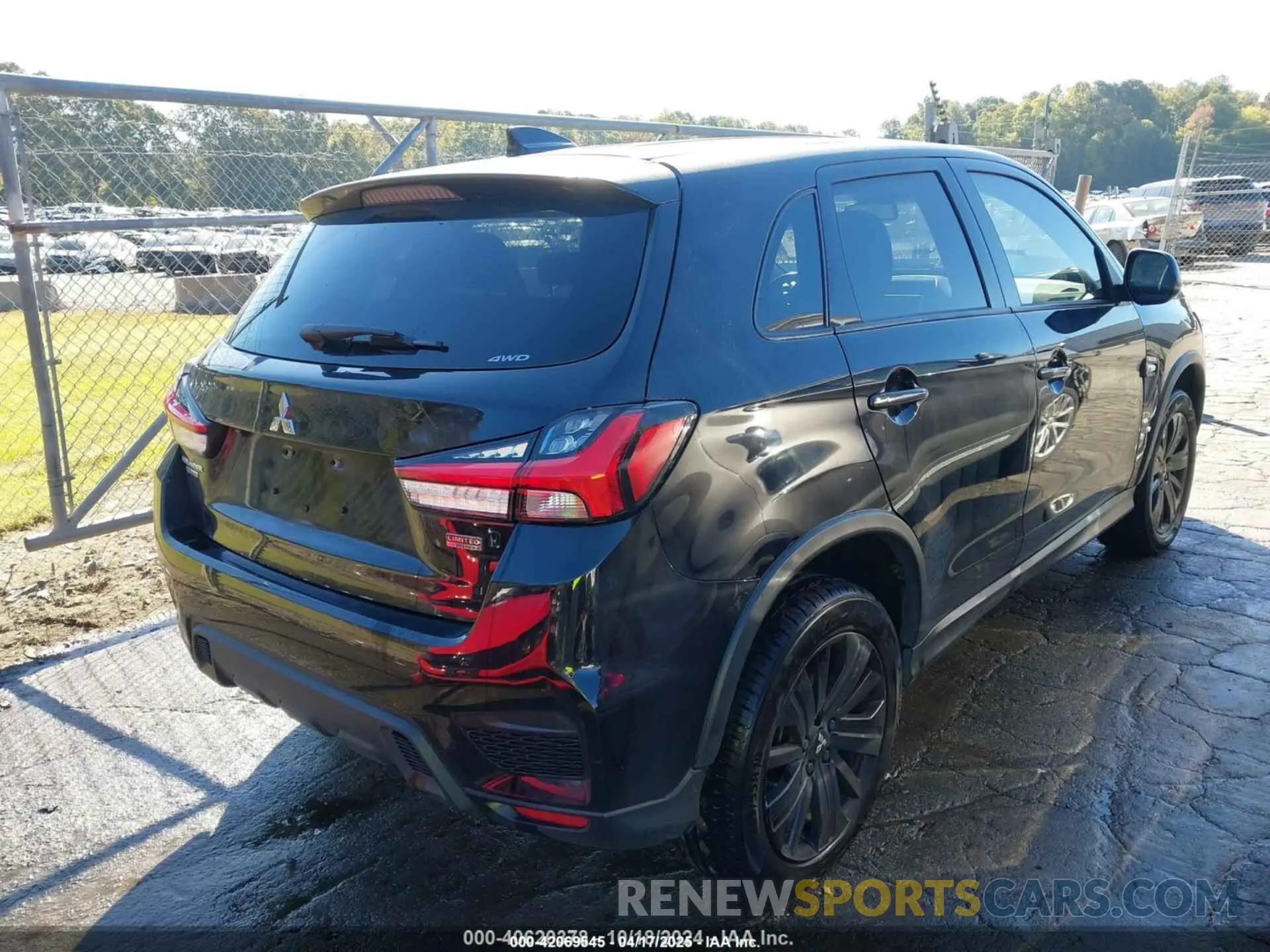 4 Photograph of a damaged car JA4ARUAU6NU001425 MITSUBISHI OUTLANDER SPORT 2022