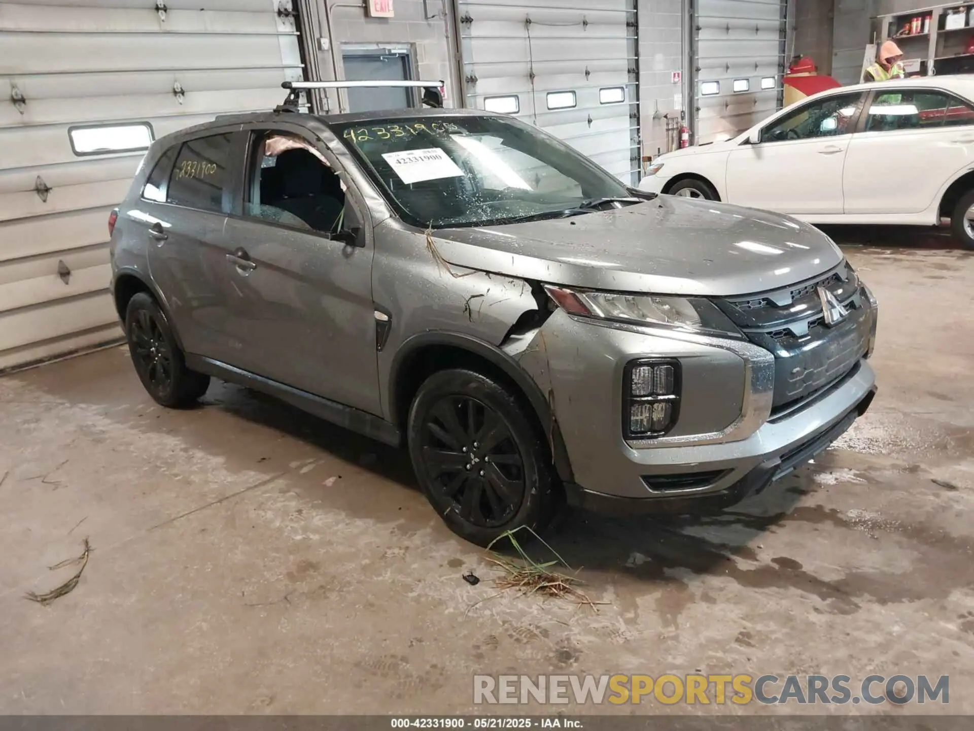 1 Photograph of a damaged car JA4ARUAU6NU017821 MITSUBISHI OUTLANDER SPORT 2022