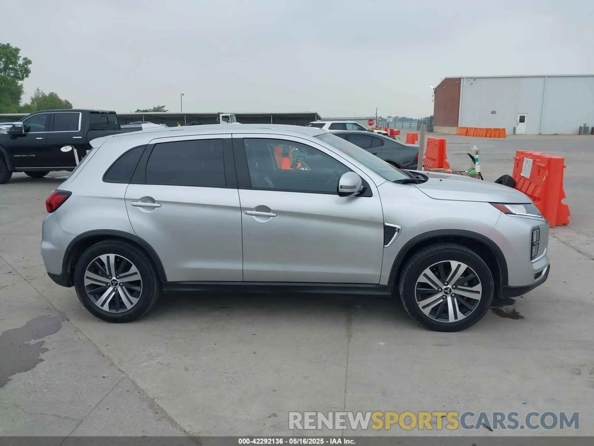 13 Photograph of a damaged car JA4ARUAU5PU008160 MITSUBISHI OUTLANDER SPORT 2023
