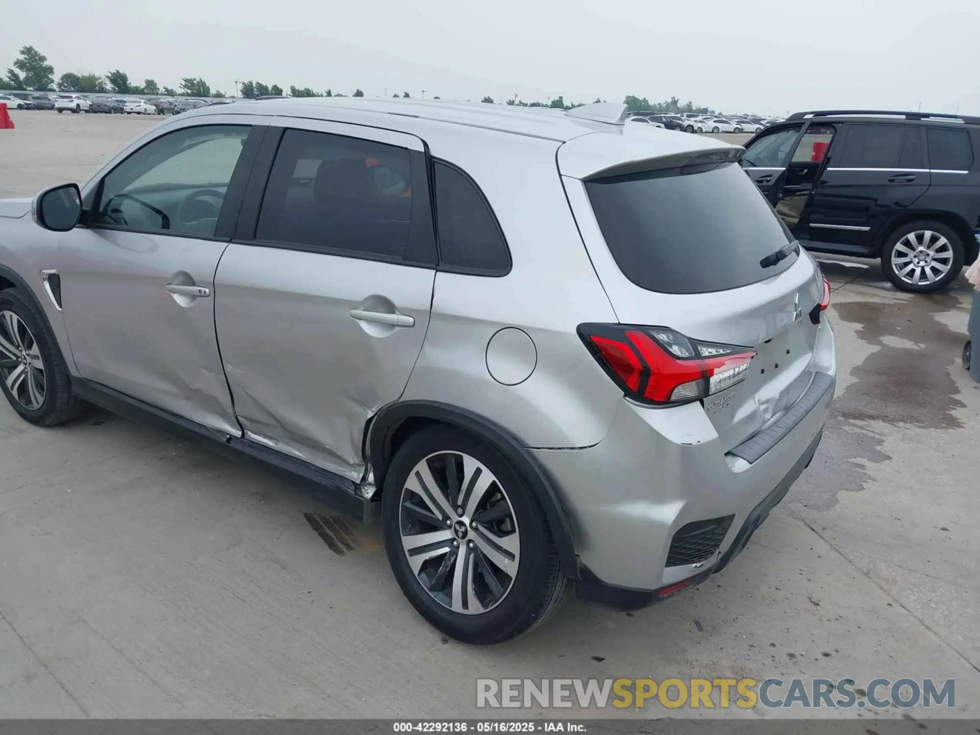 6 Photograph of a damaged car JA4ARUAU5PU008160 MITSUBISHI OUTLANDER SPORT 2023