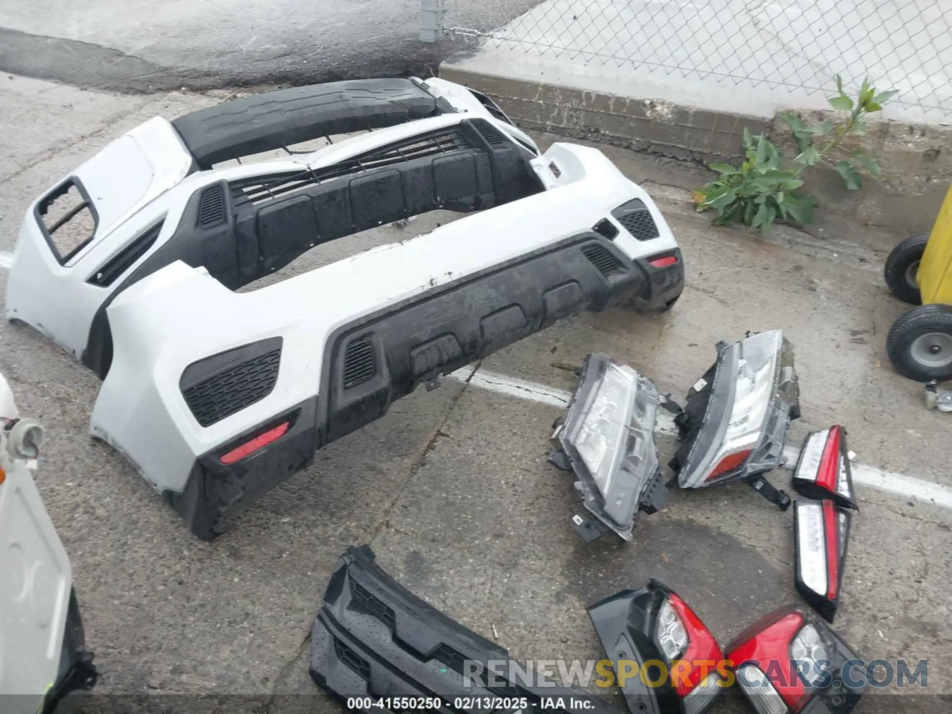 18 Photograph of a damaged car JA4ARUAU9PU014995 MITSUBISHI OUTLANDER SPORT 2023