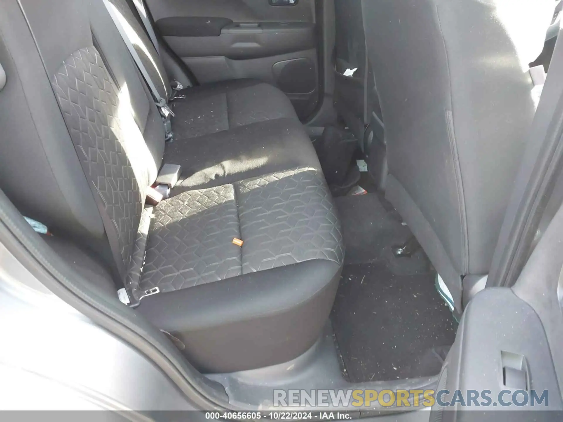 8 Фотография поврежденного автомобиля JA4ARUAU2RU007521 MITSUBISHI OUTLANDER SPORT 2024