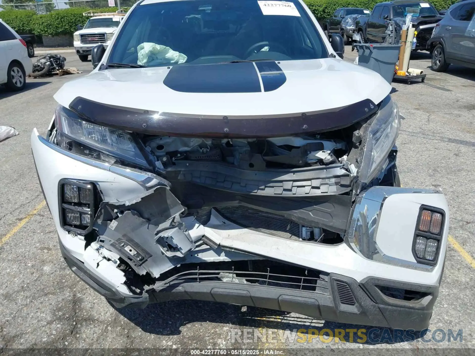 6 Фотография поврежденного автомобиля JA4ARUAU4RU005267 MITSUBISHI OUTLANDER SPORT 2024