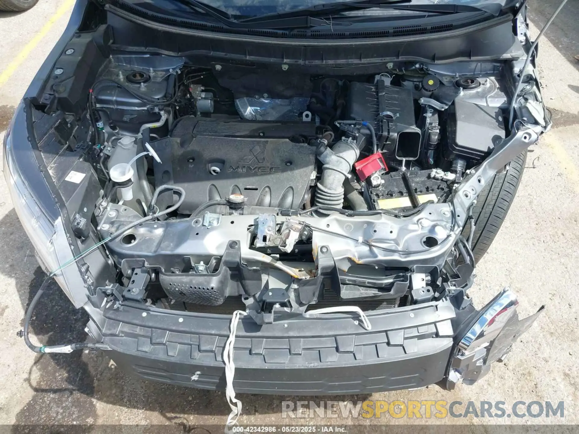 10 Фотография поврежденного автомобиля JA4ARUAU7RU008082 MITSUBISHI OUTLANDER SPORT 2024
