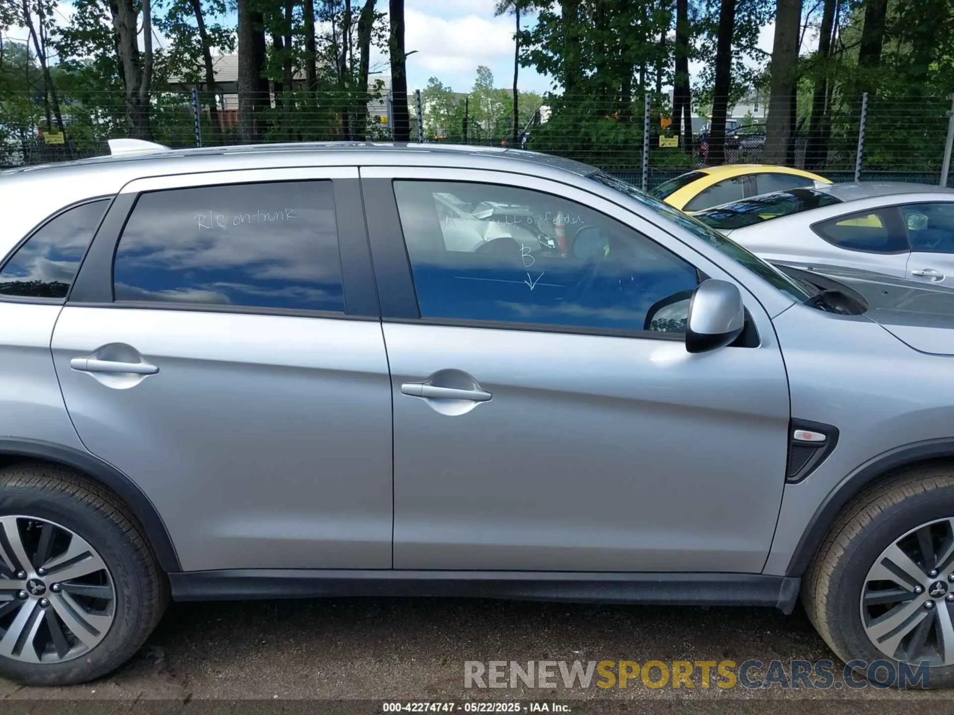 13 Фотография поврежденного автомобиля JA4ARUAU7RU016747 MITSUBISHI OUTLANDER SPORT 2024
