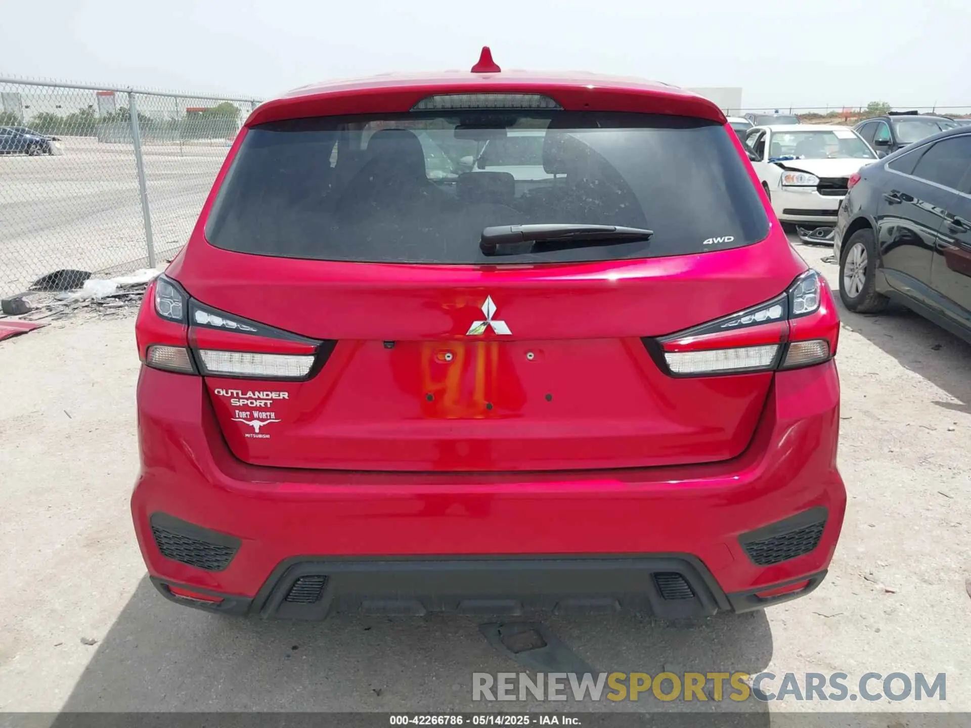 16 Фотография поврежденного автомобиля JA4ARUAU5SU002870 MITSUBISHI OUTLANDER SPORT 2025