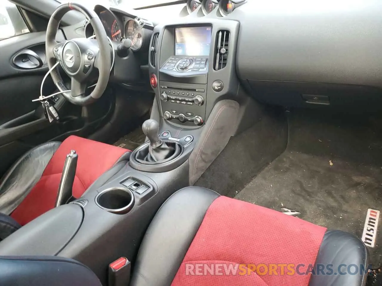 8 Photograph of a damaged car JN1AZ4EH2KM422530 NISSAN 370Z 2019