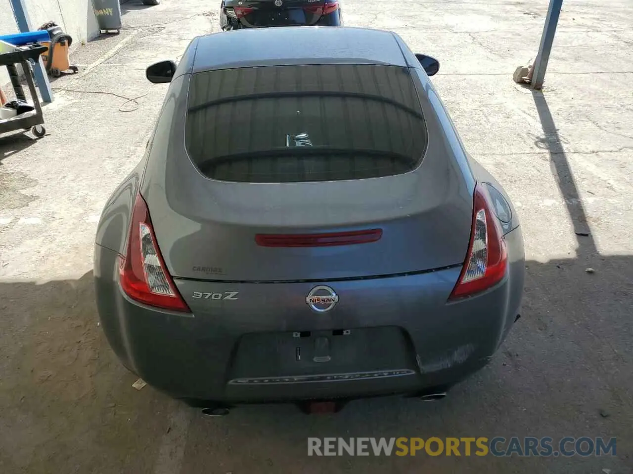 10 Photograph of a damaged car JN1AZ4EH0LM820451 NISSAN 370Z 2020