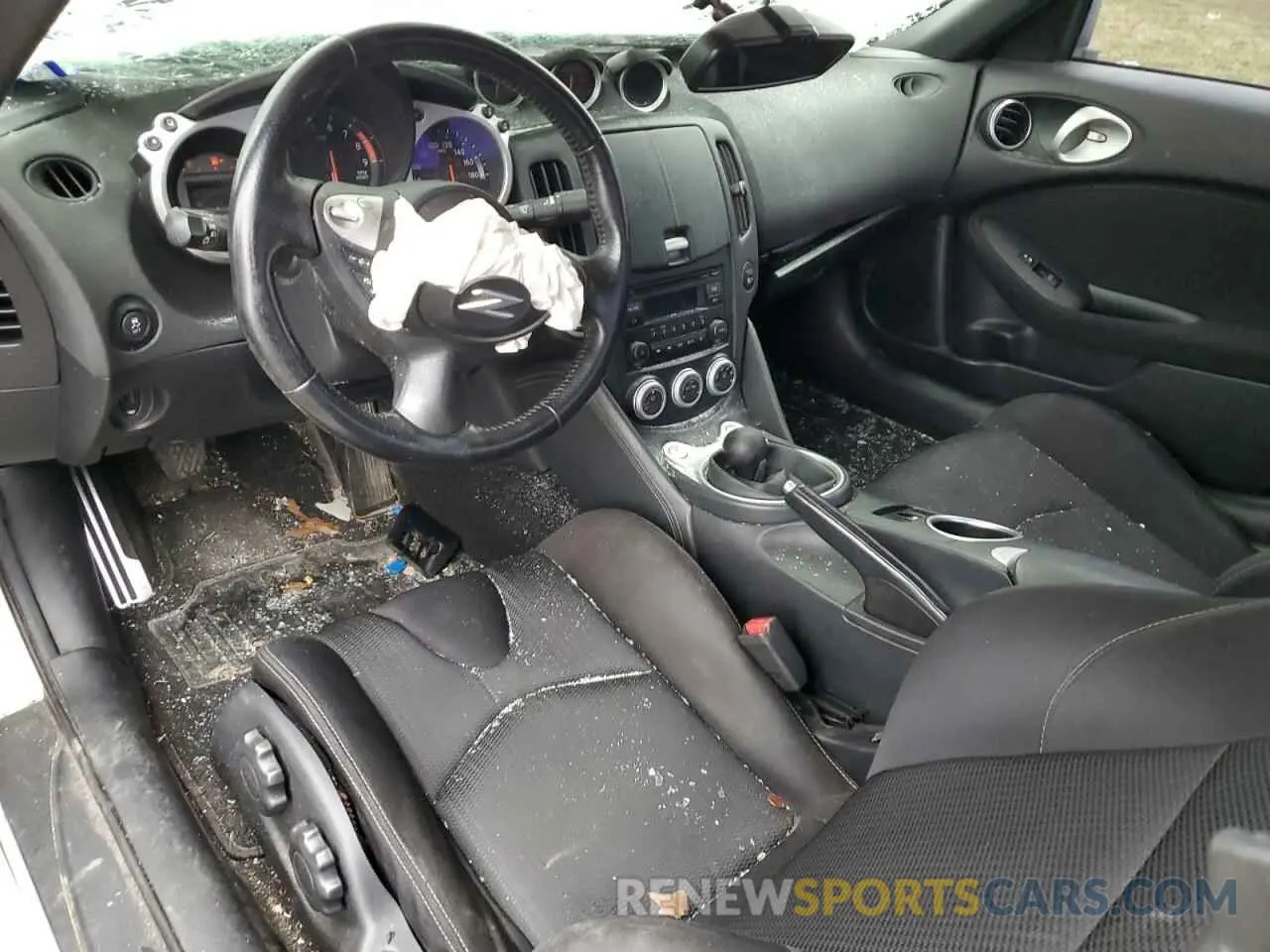 8 Photograph of a damaged car JN1AZ4EH4LM821473 NISSAN 370Z 2020