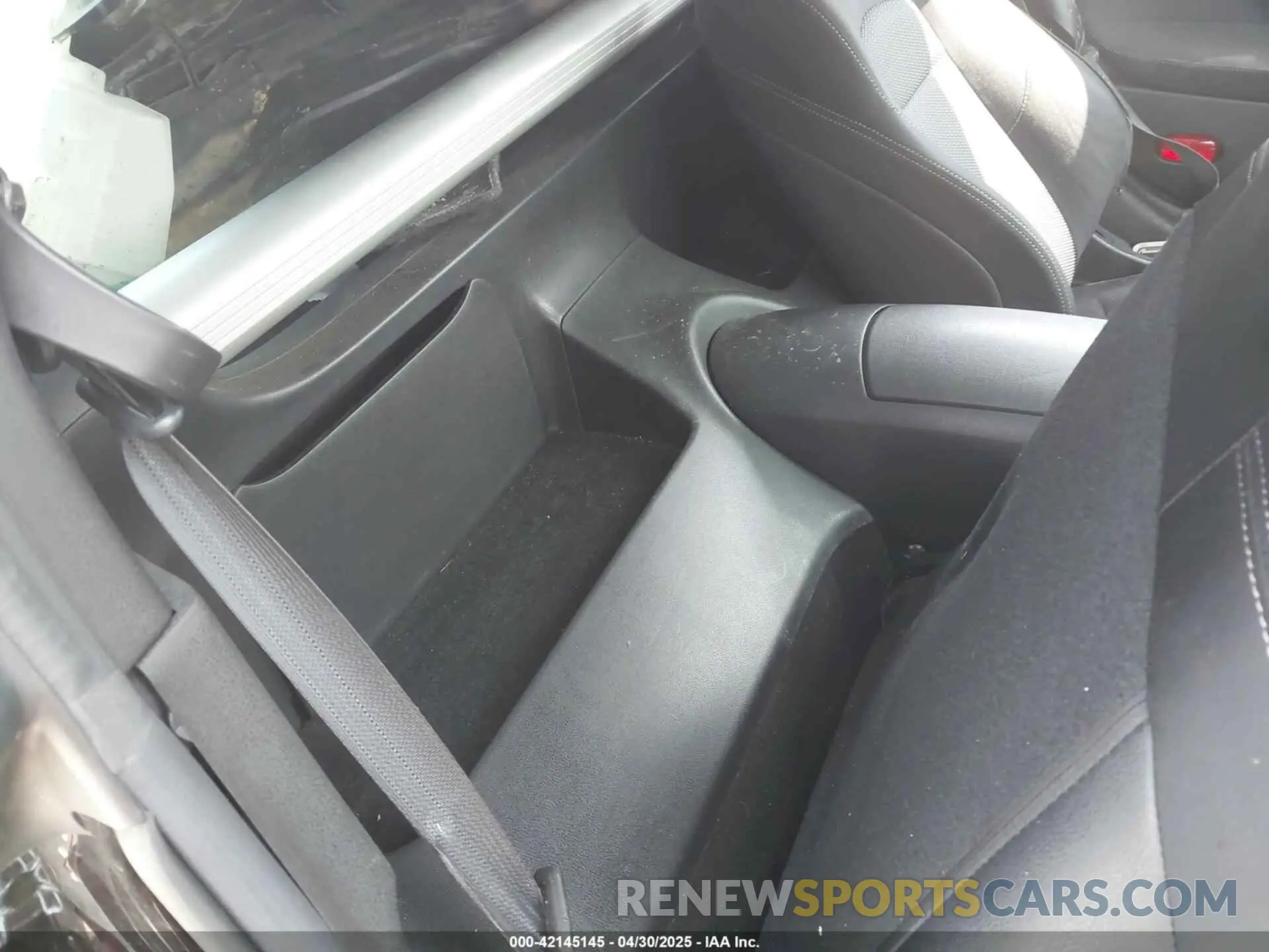 8 Фотография поврежденного автомобиля JN1AZ4EH4LM822722 NISSAN 370Z 2020