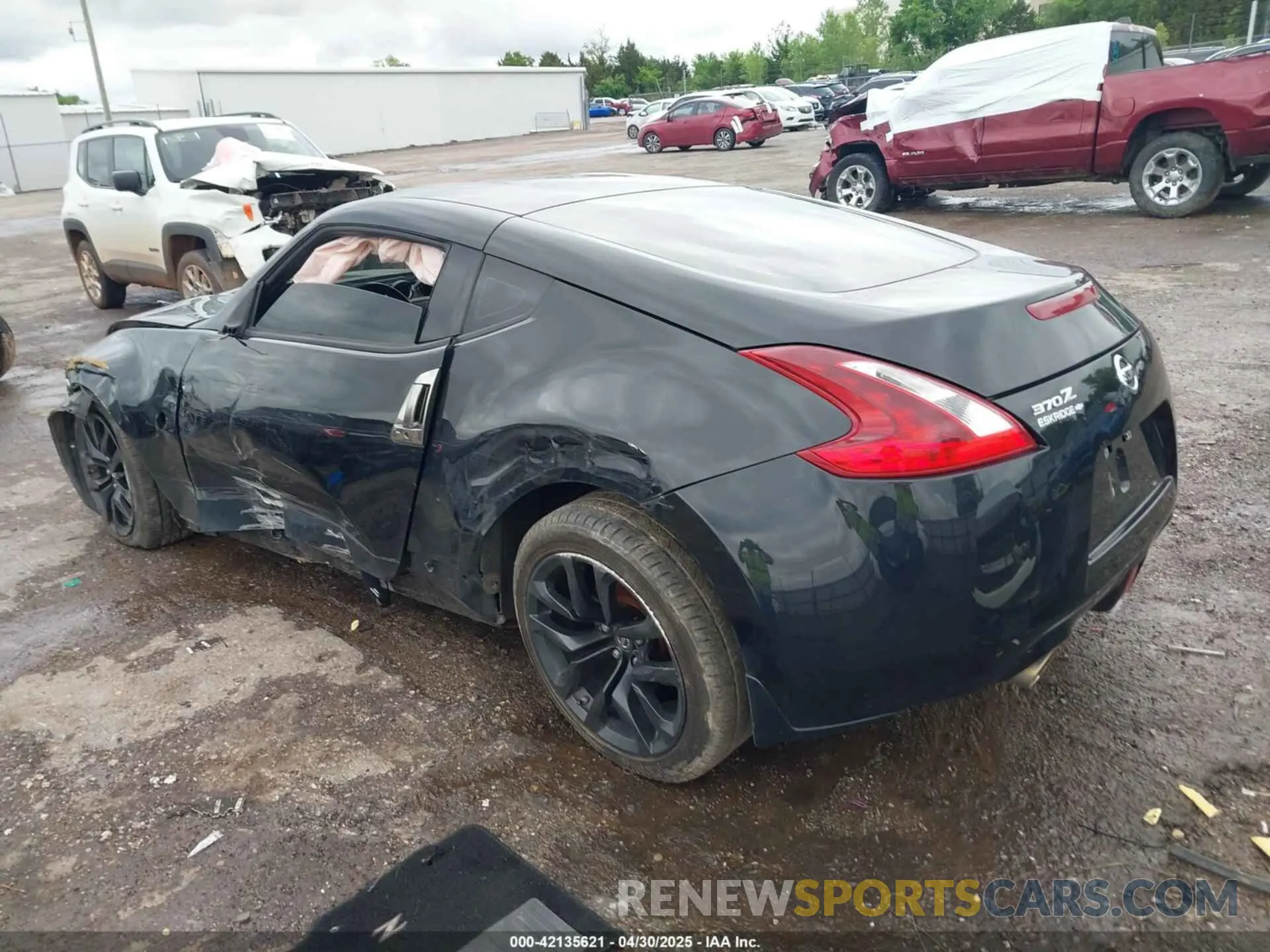 3 Photograph of a damaged car JN1AZ4EH6LM823399 NISSAN 370Z 2020
