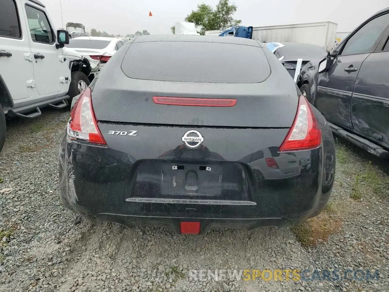 6 Photograph of a damaged car JN1AZ4EH8LM823212 NISSAN 370Z 2020