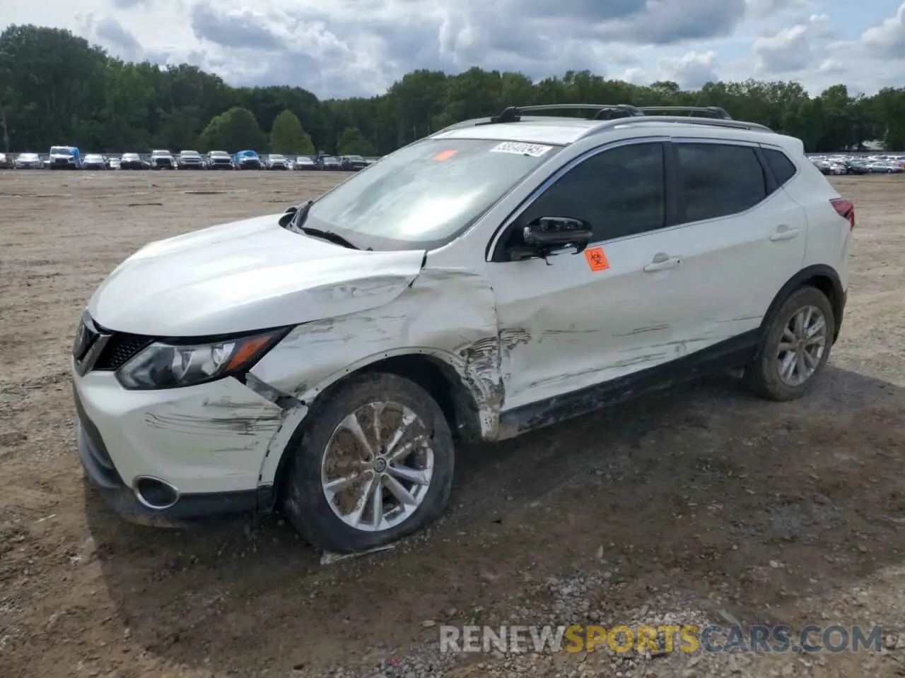 1 Photograph of a damaged car JN1BJ1CR2KW630076 NISSAN All Models 2019